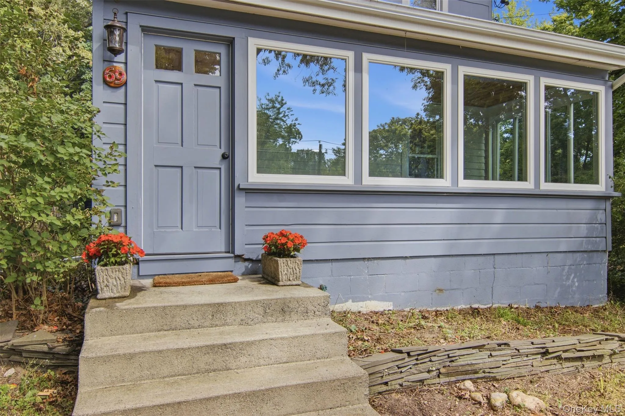 69 Ridgeway Avenue, Brookhaven, NY, 3 Bedrooms Bedrooms, 7 Rooms Rooms,1 BathroomBathrooms,Residential,For Rent,Ridgeway,0,1045503 69 Ridgeway Avenue, Brookhaven, NY, 3 Bedrooms Bedrooms, 7 Rooms Rooms,1 BathroomBathrooms,Residential,For Rent,Ridgeway,0,1045503