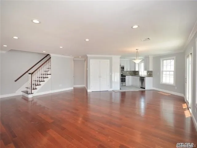 12 Nesaquake Avenue, North Hempstead, NY, 3 Bedrooms Bedrooms, 5 Rooms Rooms,2 BathroomsBathrooms,Residential Lease,For Rent,Nesaquake,0,1045506 12 Nesaquake Avenue, North Hempstead, NY, 3 Bedrooms Bedrooms, 5 Rooms Rooms,2 BathroomsBathrooms,Residential Lease,For Rent,Nesaquake,0,1045506