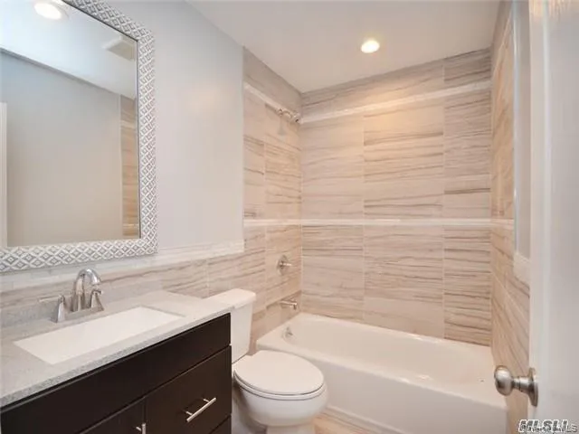 12 Nesaquake Avenue, North Hempstead, NY, 3 Bedrooms Bedrooms, 5 Rooms Rooms,2 BathroomsBathrooms,Residential Lease,For Rent,Nesaquake,0,1045506 12 Nesaquake Avenue, North Hempstead, NY, 3 Bedrooms Bedrooms, 5 Rooms Rooms,2 BathroomsBathrooms,Residential Lease,For Rent,Nesaquake,0,1045506