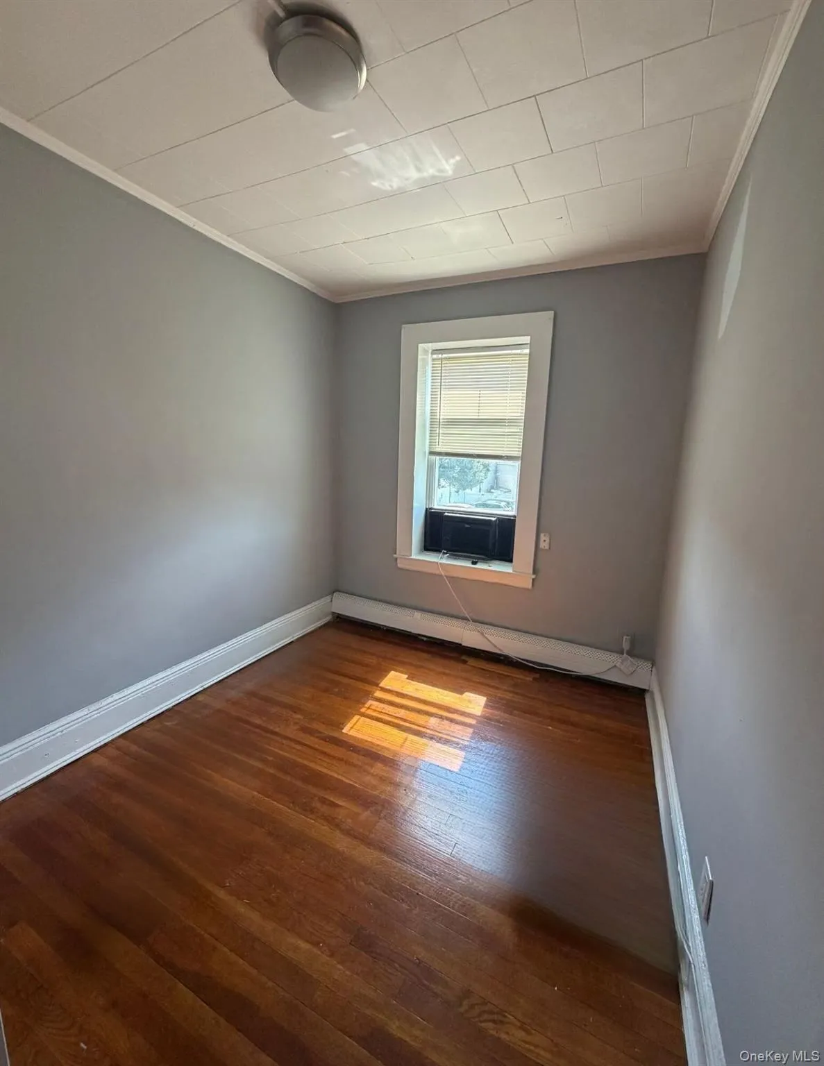 1013 Jericho Turnpike, Hempstead, NY, 2 Bedrooms Bedrooms, 5 Rooms Rooms,1 BathroomBathrooms,Residential Lease,For Rent,Jericho,0,1045507 1013 Jericho Turnpike, Hempstead, NY, 2 Bedrooms Bedrooms, 5 Rooms Rooms,1 BathroomBathrooms,Residential Lease,For Rent,Jericho,0,1045507