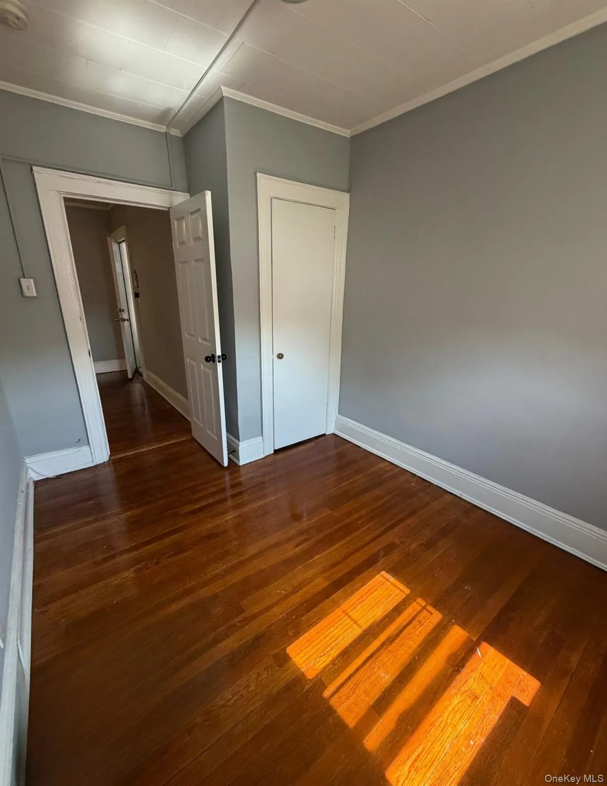 1013 Jericho Turnpike, Hempstead, NY, 2 Bedrooms Bedrooms, 5 Rooms Rooms,1 BathroomBathrooms,Residential Lease,For Rent,Jericho,0,1045507 1013 Jericho Turnpike, Hempstead, NY, 2 Bedrooms Bedrooms, 5 Rooms Rooms,1 BathroomBathrooms,Residential Lease,For Rent,Jericho,0,1045507