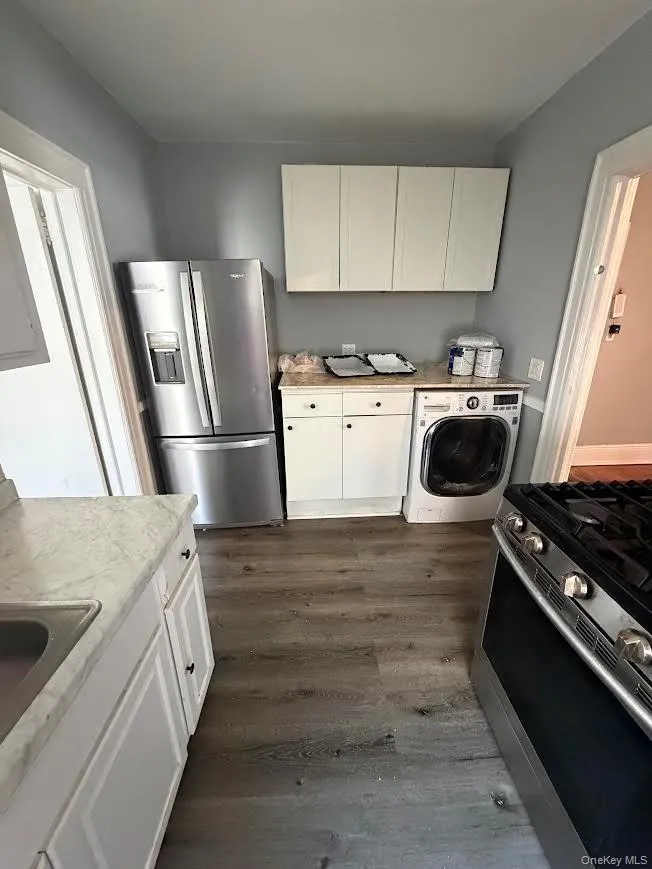 1013 Jericho Turnpike, Hempstead, NY, 2 Bedrooms Bedrooms, 5 Rooms Rooms,1 BathroomBathrooms,Residential Lease,For Rent,Jericho,0,1045507 1013 Jericho Turnpike, Hempstead, NY, 2 Bedrooms Bedrooms, 5 Rooms Rooms,1 BathroomBathrooms,Residential Lease,For Rent,Jericho,0,1045507