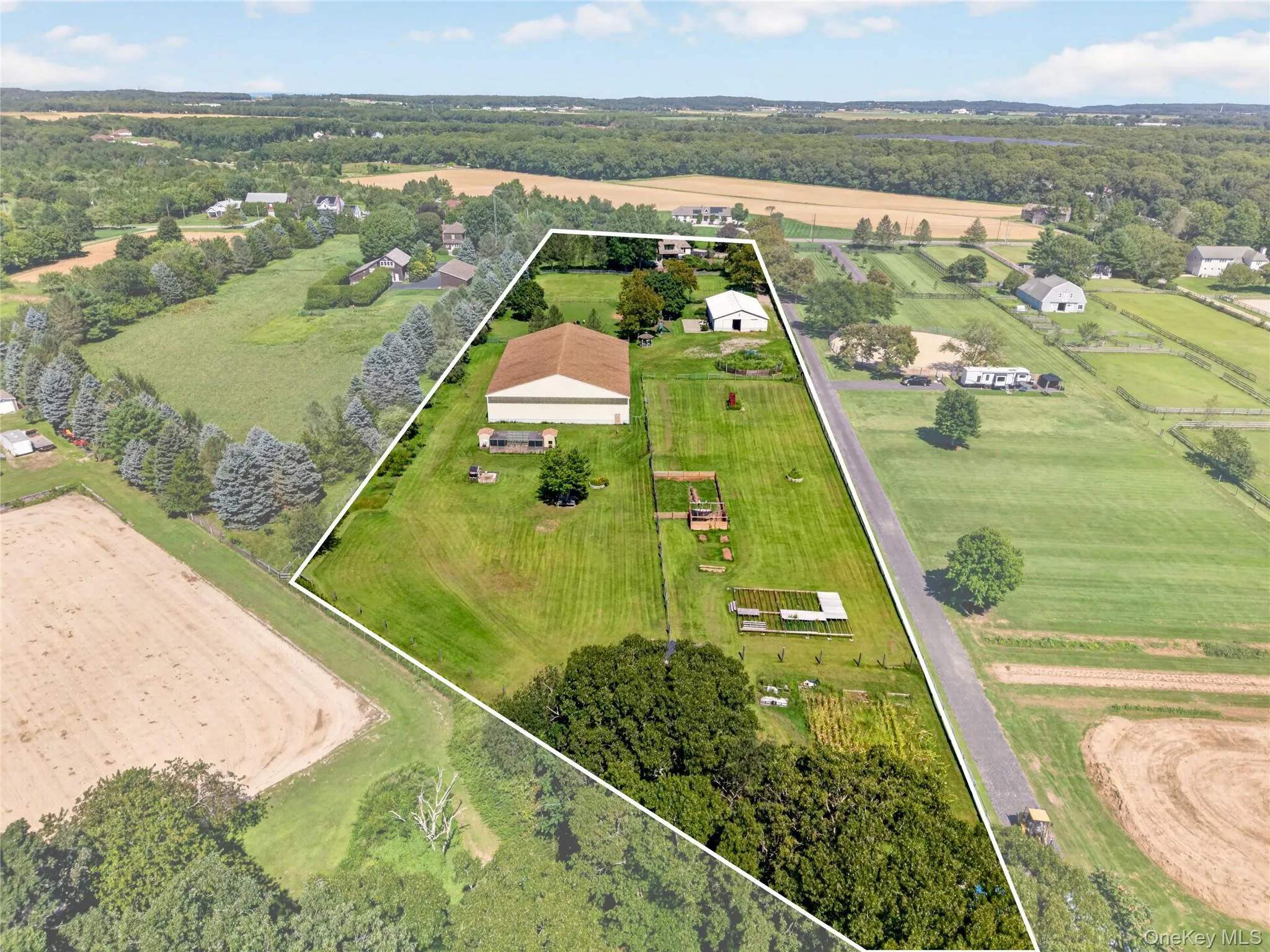 291 Deep Hole Road, Riverhead, NY, 4 Bedrooms Bedrooms, 9 Rooms Rooms,3 BathroomsBathrooms,Residential,For Rent,Deep Hole,0,1045509 291 Deep Hole Road, Riverhead, NY, 4 Bedrooms Bedrooms, 9 Rooms Rooms,3 BathroomsBathrooms,Residential,For Rent,Deep Hole,0,1045509