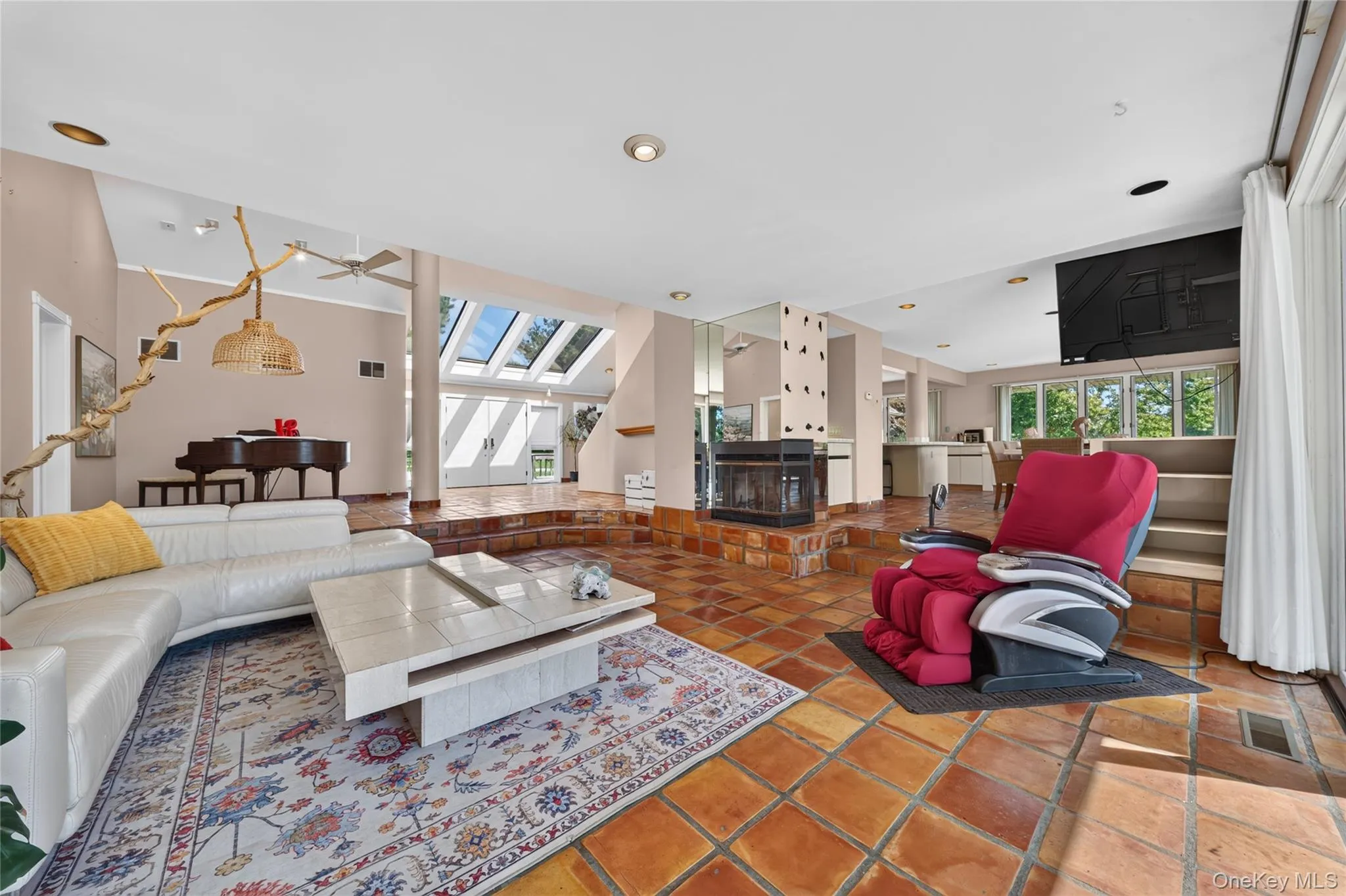 291 Deep Hole Road, Riverhead, NY, 4 Bedrooms Bedrooms, 9 Rooms Rooms,3 BathroomsBathrooms,Residential,For Rent,Deep Hole,0,1045509 291 Deep Hole Road, Riverhead, NY, 4 Bedrooms Bedrooms, 9 Rooms Rooms,3 BathroomsBathrooms,Residential,For Rent,Deep Hole,0,1045509
