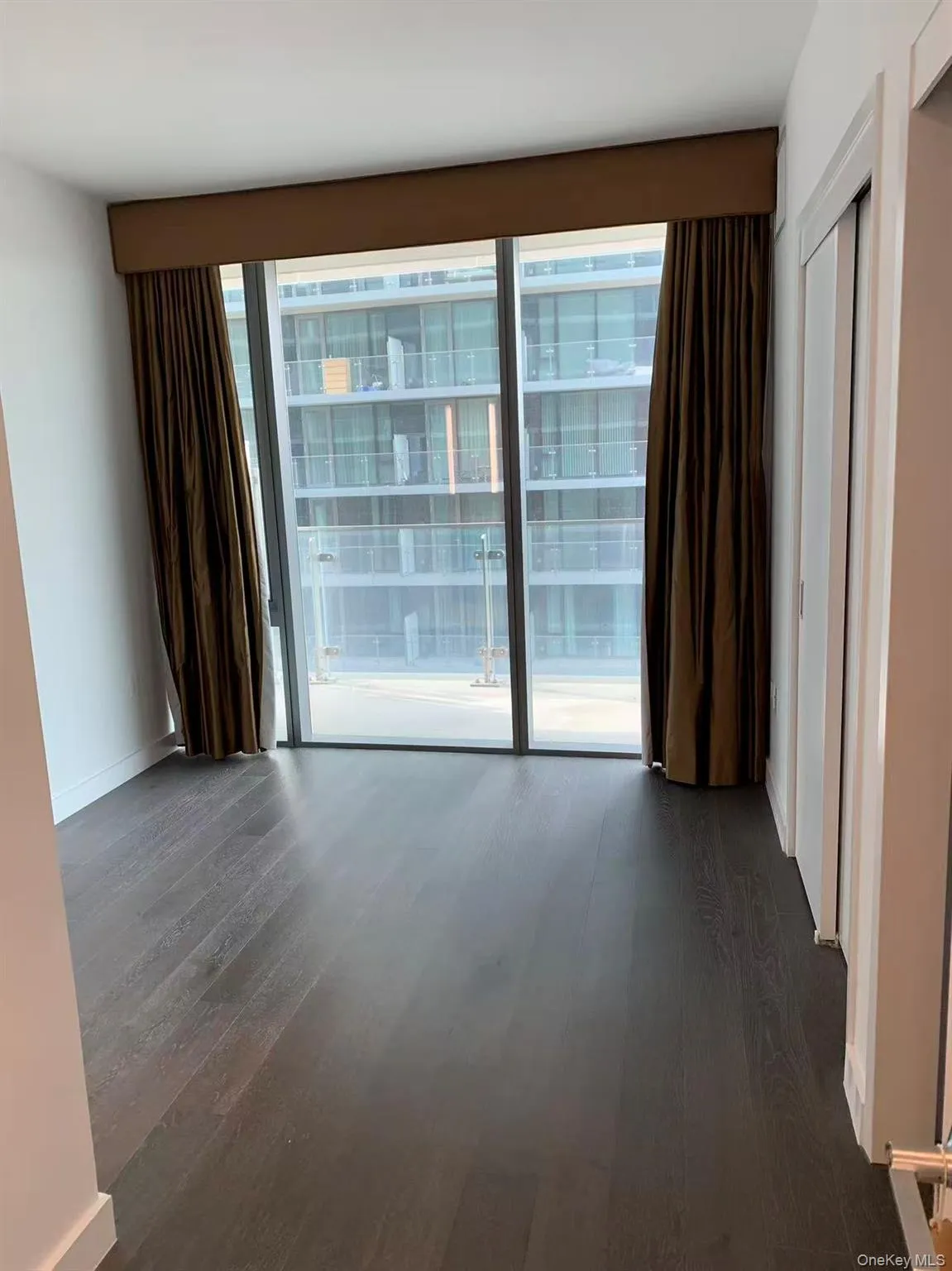 131-03 40th Road, New York, NY, 2 Bedrooms Bedrooms, 6 Rooms Rooms,2 BathroomsBathrooms,Residential Lease,For Rent,40th,0,1045510 131-03 40th Road, New York, NY, 2 Bedrooms Bedrooms, 6 Rooms Rooms,2 BathroomsBathrooms,Residential Lease,For Rent,40th,0,1045510