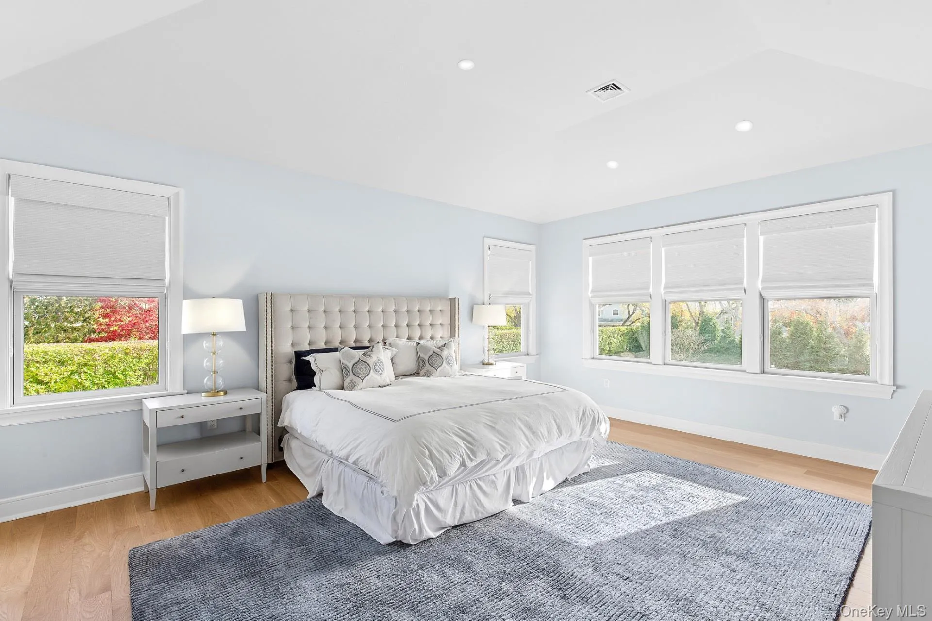 165 Oneck Lane, Southampton, NY, 5 Bedrooms Bedrooms, 12 Rooms Rooms,5 BathroomsBathrooms,Residential Lease,For Rent,Oneck,0,1045512 165 Oneck Lane, Southampton, NY, 5 Bedrooms Bedrooms, 12 Rooms Rooms,5 BathroomsBathrooms,Residential Lease,For Rent,Oneck,0,1045512