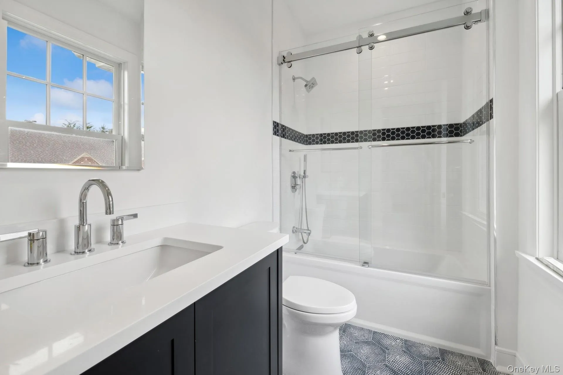165 Oneck Lane, Southampton, NY, 5 Bedrooms Bedrooms, 12 Rooms Rooms,5 BathroomsBathrooms,Residential Lease,For Rent,Oneck,0,1045512 165 Oneck Lane, Southampton, NY, 5 Bedrooms Bedrooms, 12 Rooms Rooms,5 BathroomsBathrooms,Residential Lease,For Rent,Oneck,0,1045512