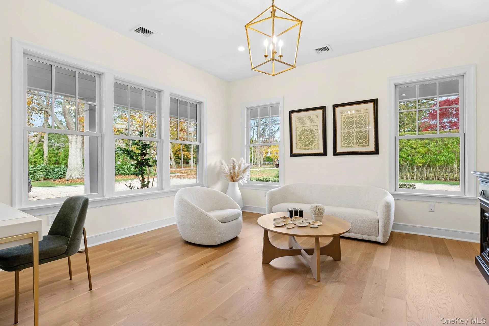 165 Oneck Lane, Southampton, NY, 5 Bedrooms Bedrooms, 12 Rooms Rooms,5 BathroomsBathrooms,Residential Lease,For Rent,Oneck,0,1045512 165 Oneck Lane, Southampton, NY, 5 Bedrooms Bedrooms, 12 Rooms Rooms,5 BathroomsBathrooms,Residential Lease,For Rent,Oneck,0,1045512