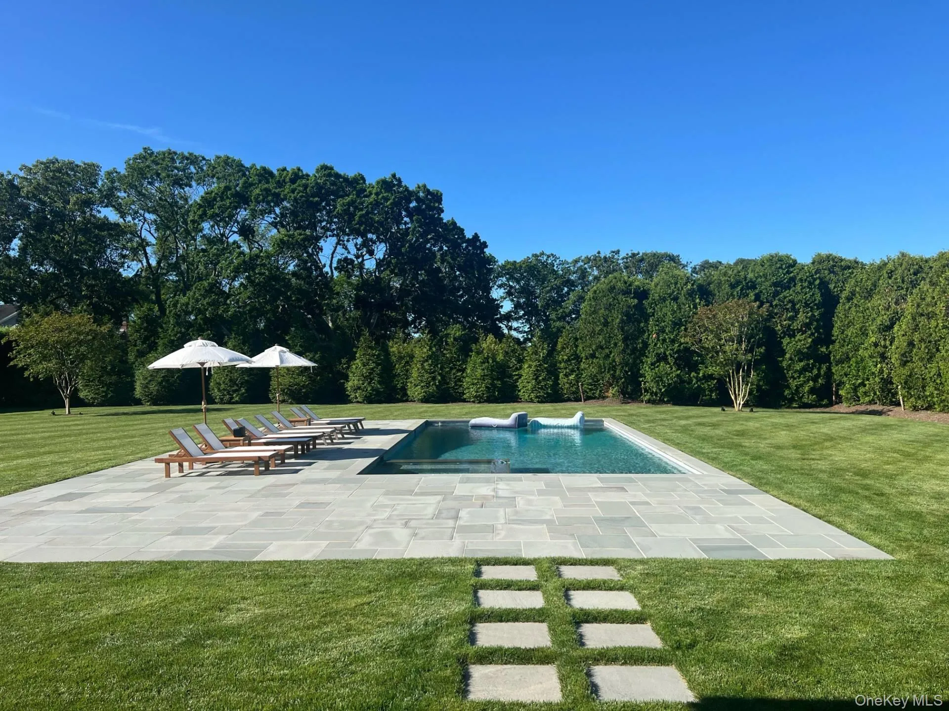 165 Oneck Lane, Southampton, NY, 5 Bedrooms Bedrooms, 12 Rooms Rooms,5 BathroomsBathrooms,Residential Lease,For Rent,Oneck,0,1045512 165 Oneck Lane, Southampton, NY, 5 Bedrooms Bedrooms, 12 Rooms Rooms,5 BathroomsBathrooms,Residential Lease,For Rent,Oneck,0,1045512