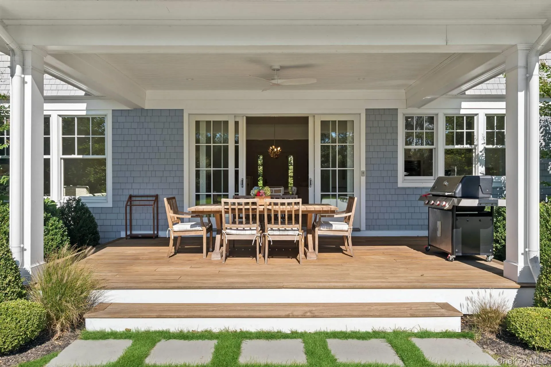 165 Oneck Lane, Southampton, New York 11978