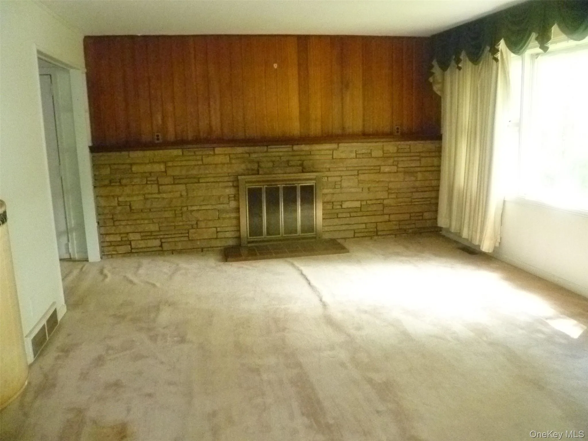17 Chestnut Lane, Newburgh (town), NY, 3 Bedrooms Bedrooms, 7 Rooms Rooms,1 BathroomBathrooms,Residential,For Rent,Chestnut,0,1045516 17 Chestnut Lane, Newburgh (town), NY, 3 Bedrooms Bedrooms, 7 Rooms Rooms,1 BathroomBathrooms,Residential,For Rent,Chestnut,0,1045516