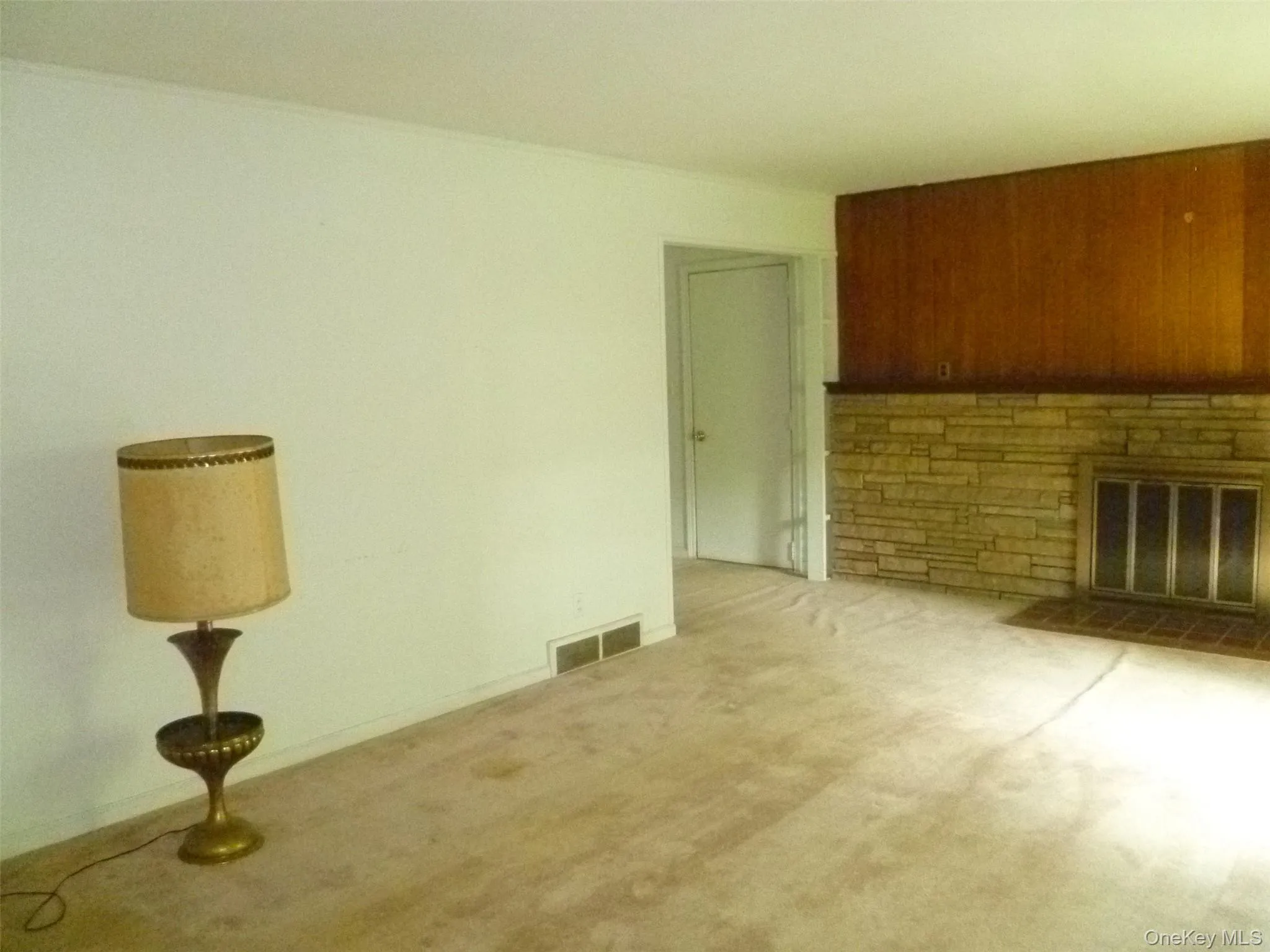 17 Chestnut Lane, Newburgh (town), NY, 3 Bedrooms Bedrooms, 7 Rooms Rooms,1 BathroomBathrooms,Residential,For Rent,Chestnut,0,1045516 17 Chestnut Lane, Newburgh (town), NY, 3 Bedrooms Bedrooms, 7 Rooms Rooms,1 BathroomBathrooms,Residential,For Rent,Chestnut,0,1045516
