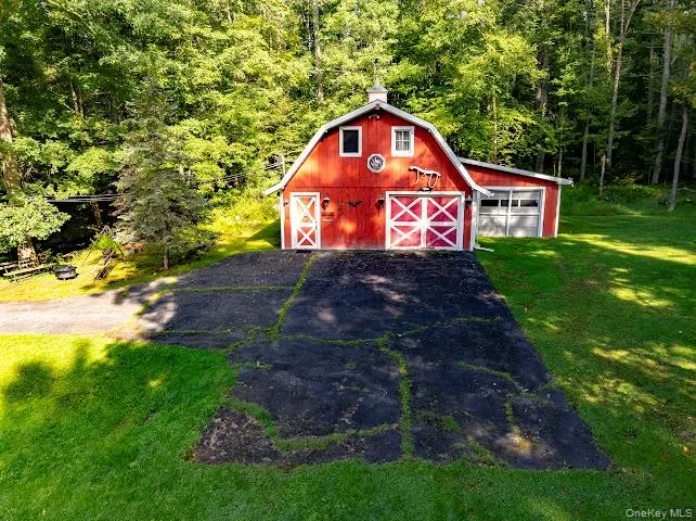 44 Airport Road, Highland, NY, 3 Bedrooms Bedrooms, 10 Rooms Rooms,2 BathroomsBathrooms,Residential,For Rent,Airport,0,1045519 44 Airport Road, Highland, NY, 3 Bedrooms Bedrooms, 10 Rooms Rooms,2 BathroomsBathrooms,Residential,For Rent,Airport,0,1045519