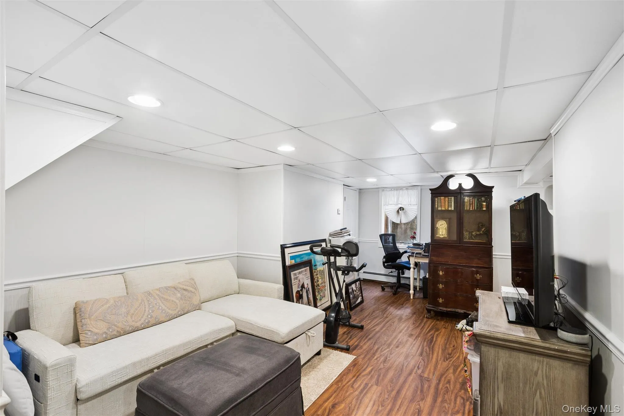 351 Forest Lane, Smithtown, NY, 5 Bedrooms Bedrooms, 11 Rooms Rooms,3 BathroomsBathrooms,Residential,For Rent,Forest,0,1045526 351 Forest Lane, Smithtown, NY, 5 Bedrooms Bedrooms, 11 Rooms Rooms,3 BathroomsBathrooms,Residential,For Rent,Forest,0,1045526