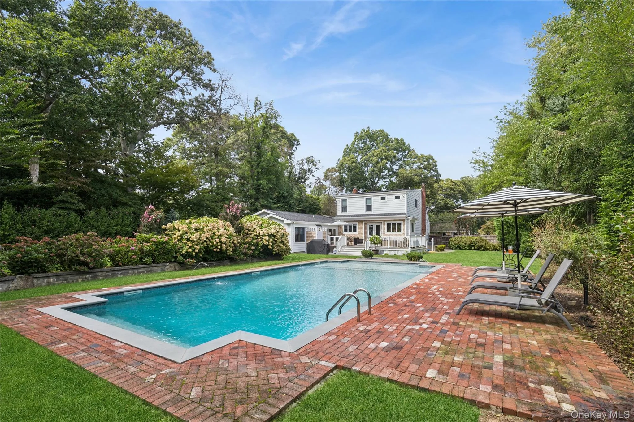 351 Forest Lane, Smithtown, NY, 5 Bedrooms Bedrooms, 11 Rooms Rooms,3 BathroomsBathrooms,Residential,For Rent,Forest,0,1045526 351 Forest Lane, Smithtown, NY, 5 Bedrooms Bedrooms, 11 Rooms Rooms,3 BathroomsBathrooms,Residential,For Rent,Forest,0,1045526