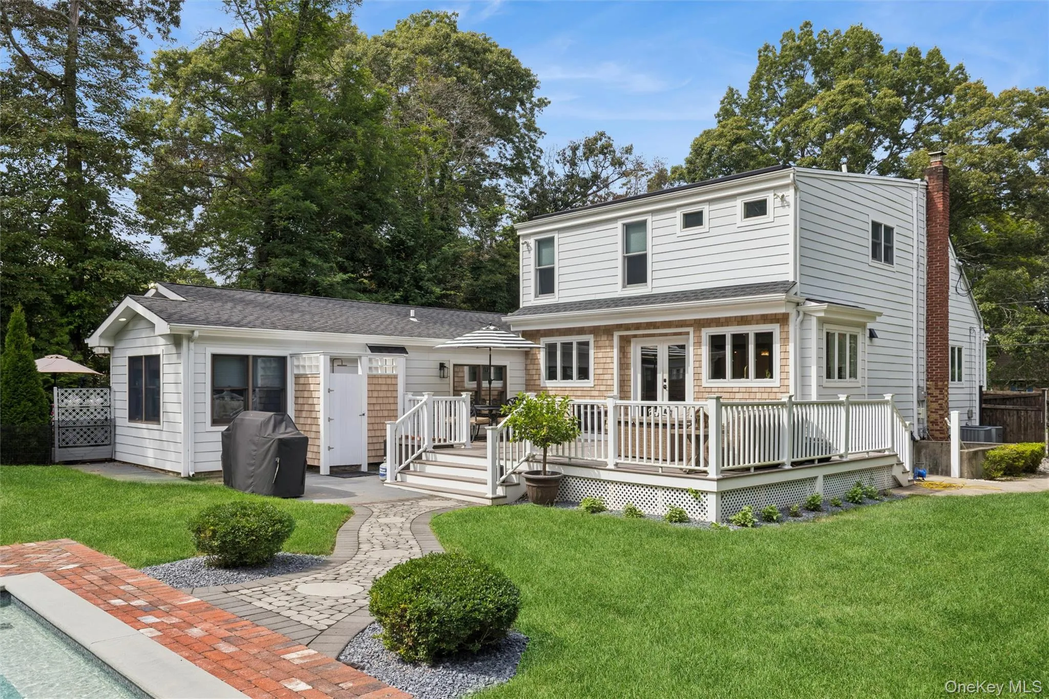 351 Forest Lane, Smithtown, NY, 5 Bedrooms Bedrooms, 11 Rooms Rooms,3 BathroomsBathrooms,Residential,For Rent,Forest,0,1045526 351 Forest Lane, Smithtown, NY, 5 Bedrooms Bedrooms, 11 Rooms Rooms,3 BathroomsBathrooms,Residential,For Rent,Forest,0,1045526