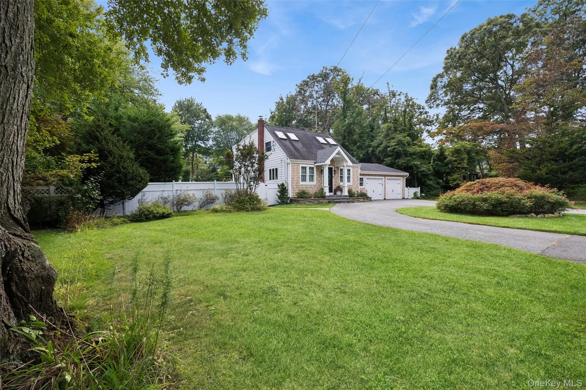 351 Forest Lane, Smithtown, NY, 5 Bedrooms Bedrooms, 11 Rooms Rooms,3 BathroomsBathrooms,Residential,For Rent,Forest,0,1045526 351 Forest Lane, Smithtown, NY, 5 Bedrooms Bedrooms, 11 Rooms Rooms,3 BathroomsBathrooms,Residential,For Rent,Forest,0,1045526