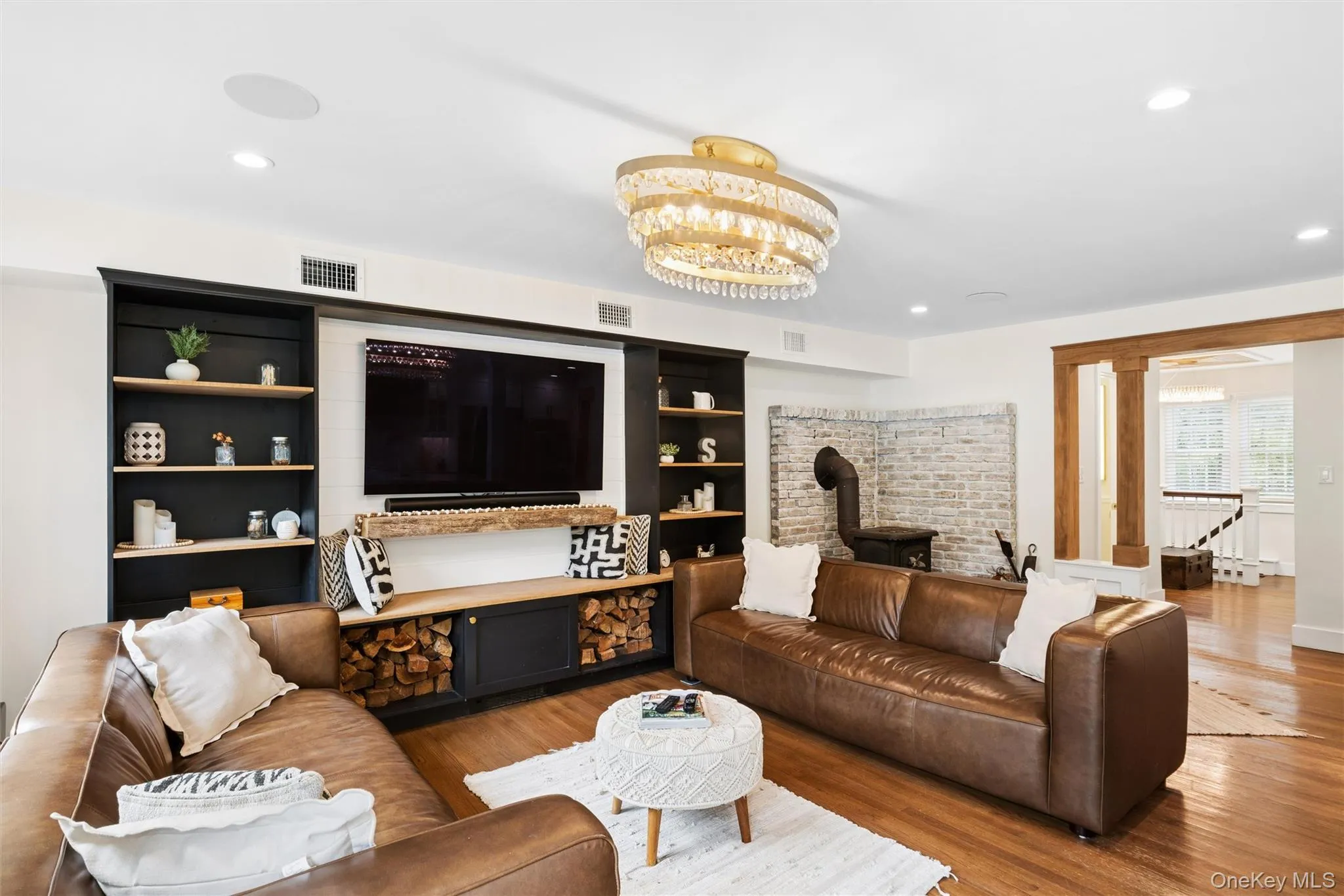 351 Forest Lane, Smithtown, NY, 5 Bedrooms Bedrooms, 11 Rooms Rooms,3 BathroomsBathrooms,Residential,For Rent,Forest,0,1045526 351 Forest Lane, Smithtown, NY, 5 Bedrooms Bedrooms, 11 Rooms Rooms,3 BathroomsBathrooms,Residential,For Rent,Forest,0,1045526