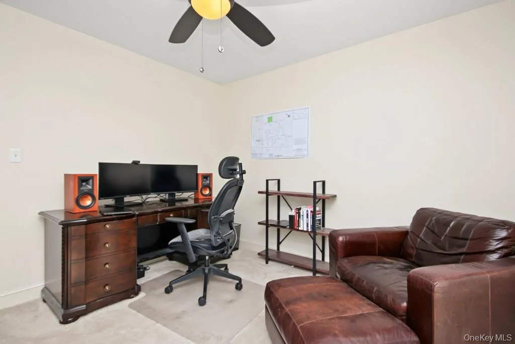 Ceiling fan with integrated light fixture. Makes a great office space as well. Ceiling fan with integrated light fixture. Makes a great office space as well.