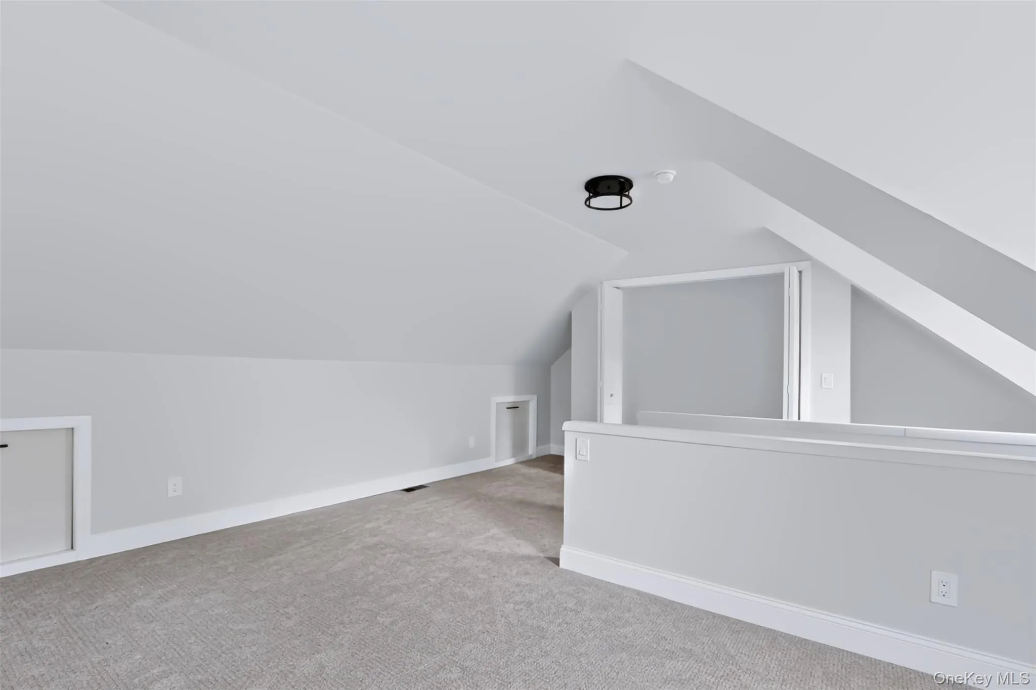 105 White Street, Newburgh (town), NY, 2 Bedrooms Bedrooms, 5 Rooms Rooms,1 BathroomBathrooms,Residential,For Rent,White,0,1045532 105 White Street, Newburgh (town), NY, 2 Bedrooms Bedrooms, 5 Rooms Rooms,1 BathroomBathrooms,Residential,For Rent,White,0,1045532