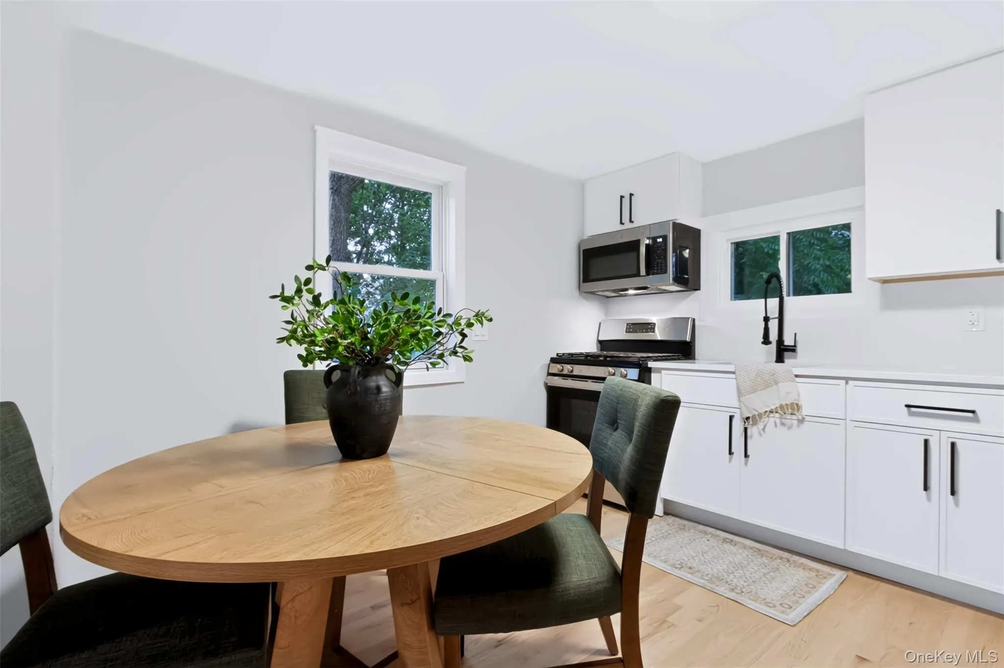 105 White Street, Newburgh (town), NY, 2 Bedrooms Bedrooms, 5 Rooms Rooms,1 BathroomBathrooms,Residential,For Rent,White,0,1045532 105 White Street, Newburgh (town), NY, 2 Bedrooms Bedrooms, 5 Rooms Rooms,1 BathroomBathrooms,Residential,For Rent,White,0,1045532