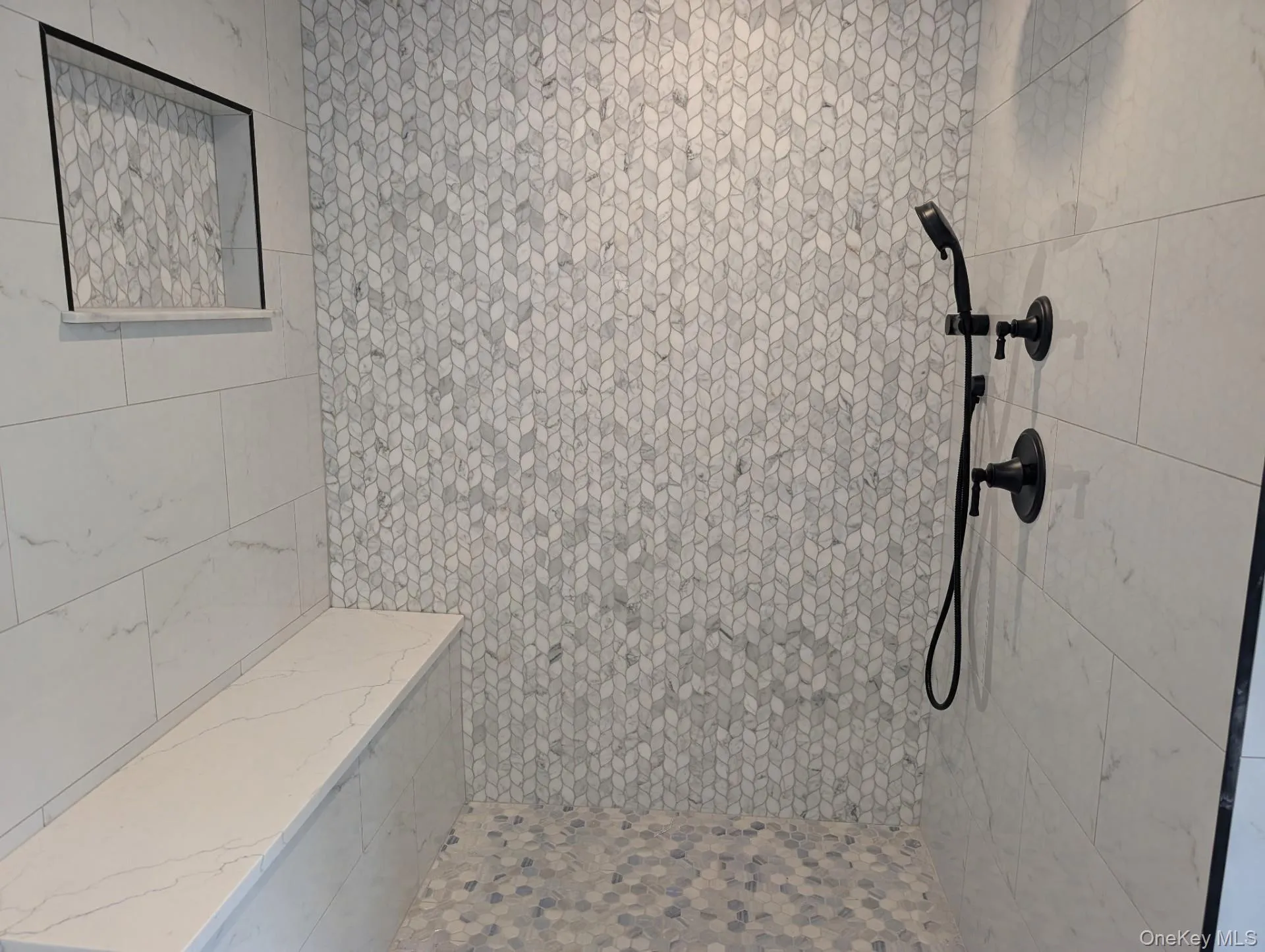 52 Linden Avenue, Oyster Bay, NY, 5 Bedrooms Bedrooms, 10 Rooms Rooms,3 BathroomsBathrooms,Residential,For Rent,Linden,0,1045536 52 Linden Avenue, Oyster Bay, NY, 5 Bedrooms Bedrooms, 10 Rooms Rooms,3 BathroomsBathrooms,Residential,For Rent,Linden,0,1045536