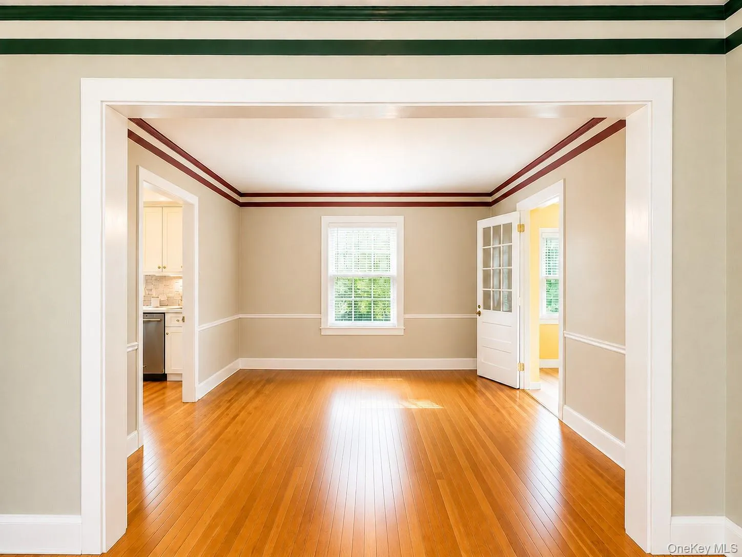 145 Lincoln Avenue, Pelham, NY, 3 Bedrooms Bedrooms, 8 Rooms Rooms,2 BathroomsBathrooms,Residential,For Rent,Lincoln,0,1045546 145 Lincoln Avenue, Pelham, NY, 3 Bedrooms Bedrooms, 8 Rooms Rooms,2 BathroomsBathrooms,Residential,For Rent,Lincoln,0,1045546