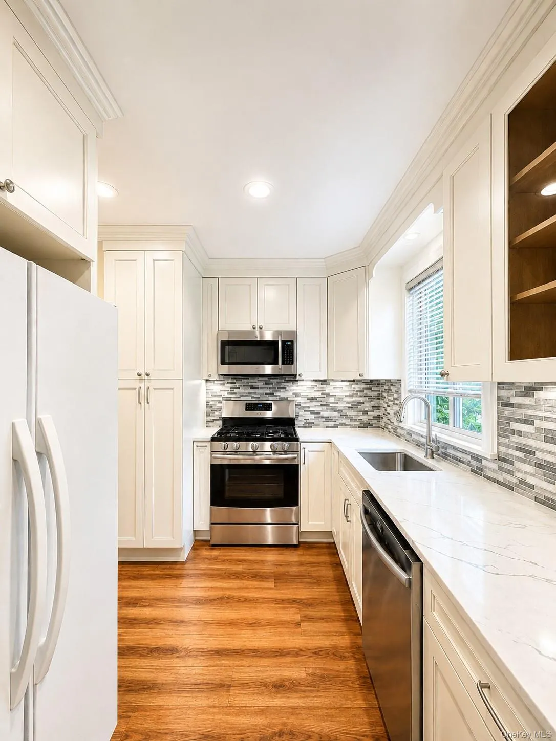 145 Lincoln Avenue, Pelham, NY, 3 Bedrooms Bedrooms, 8 Rooms Rooms,2 BathroomsBathrooms,Residential,For Rent,Lincoln,0,1045546 145 Lincoln Avenue, Pelham, NY, 3 Bedrooms Bedrooms, 8 Rooms Rooms,2 BathroomsBathrooms,Residential,For Rent,Lincoln,0,1045546