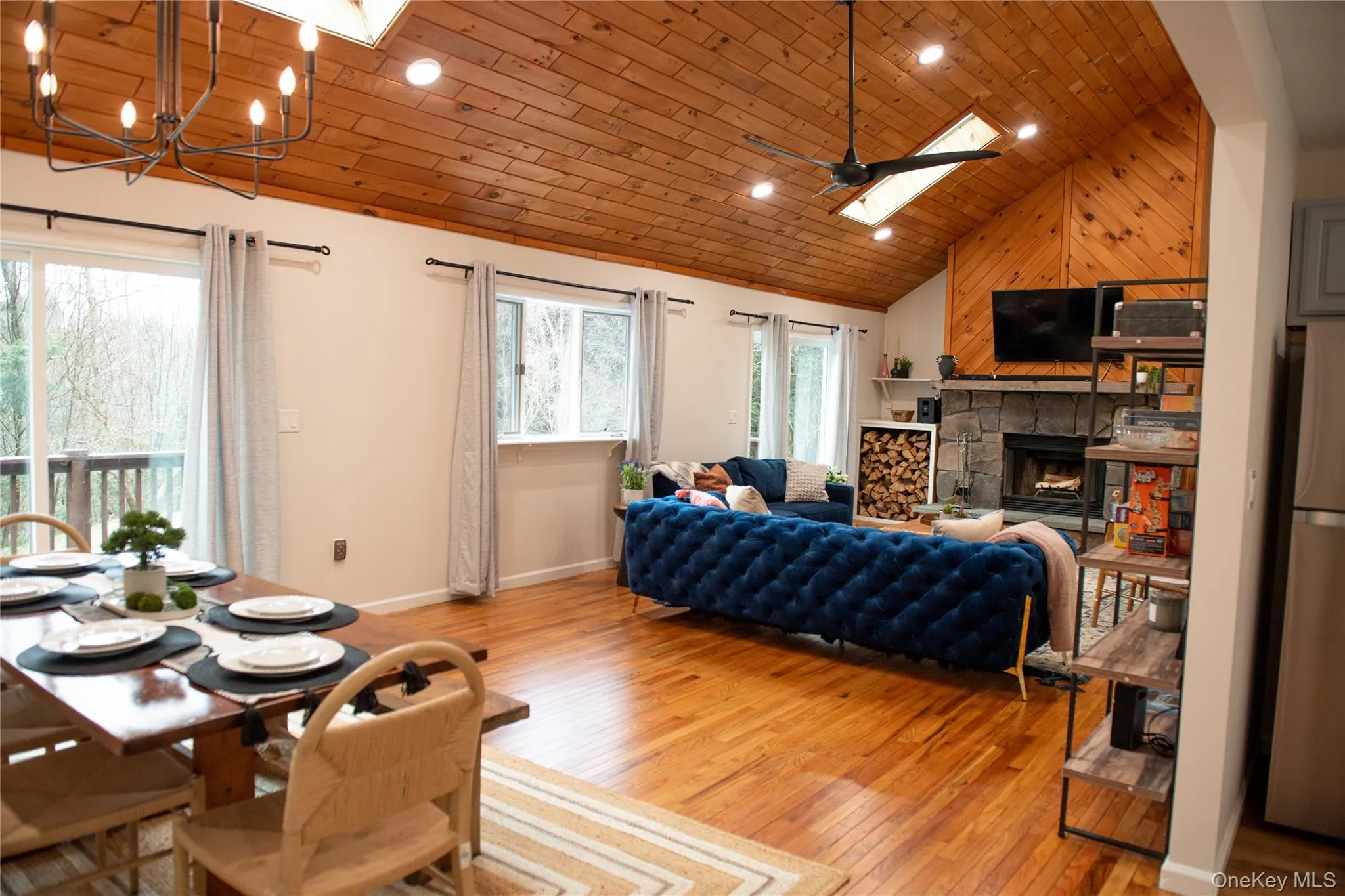 1270 Roaring Brook Lane, Middletown, NY, 4 Bedrooms Bedrooms, 6 Rooms Rooms,3 BathroomsBathrooms,Residential,For Rent,Roaring Brook,0,1045550 1270 Roaring Brook Lane, Middletown, NY, 4 Bedrooms Bedrooms, 6 Rooms Rooms,3 BathroomsBathrooms,Residential,For Rent,Roaring Brook,0,1045550