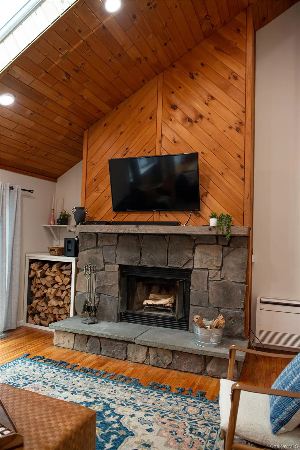 1270 Roaring Brook Lane, Middletown, NY, 4 Bedrooms Bedrooms, 6 Rooms Rooms,3 BathroomsBathrooms,Residential,For Rent,Roaring Brook,0,1045550 1270 Roaring Brook Lane, Middletown, NY, 4 Bedrooms Bedrooms, 6 Rooms Rooms,3 BathroomsBathrooms,Residential,For Rent,Roaring Brook,0,1045550