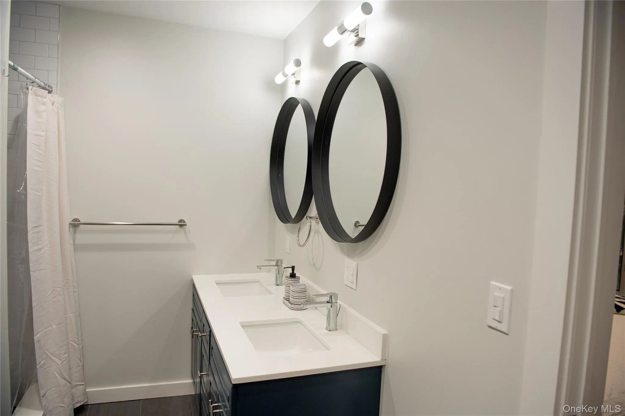 1270 Roaring Brook Lane, Middletown, NY, 4 Bedrooms Bedrooms, 6 Rooms Rooms,3 BathroomsBathrooms,Residential,For Rent,Roaring Brook,0,1045550 1270 Roaring Brook Lane, Middletown, NY, 4 Bedrooms Bedrooms, 6 Rooms Rooms,3 BathroomsBathrooms,Residential,For Rent,Roaring Brook,0,1045550