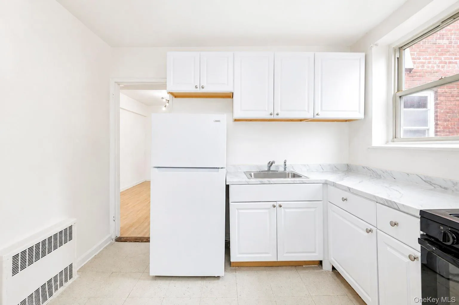 84-50 169th Street, New York, NY, 2 Bedrooms Bedrooms, 5 Rooms Rooms,1 BathroomBathrooms,Residential,For Rent,169th Street,0,1045557 84-50 169th Street, New York, NY, 2 Bedrooms Bedrooms, 5 Rooms Rooms,1 BathroomBathrooms,Residential,For Rent,169th Street,0,1045557