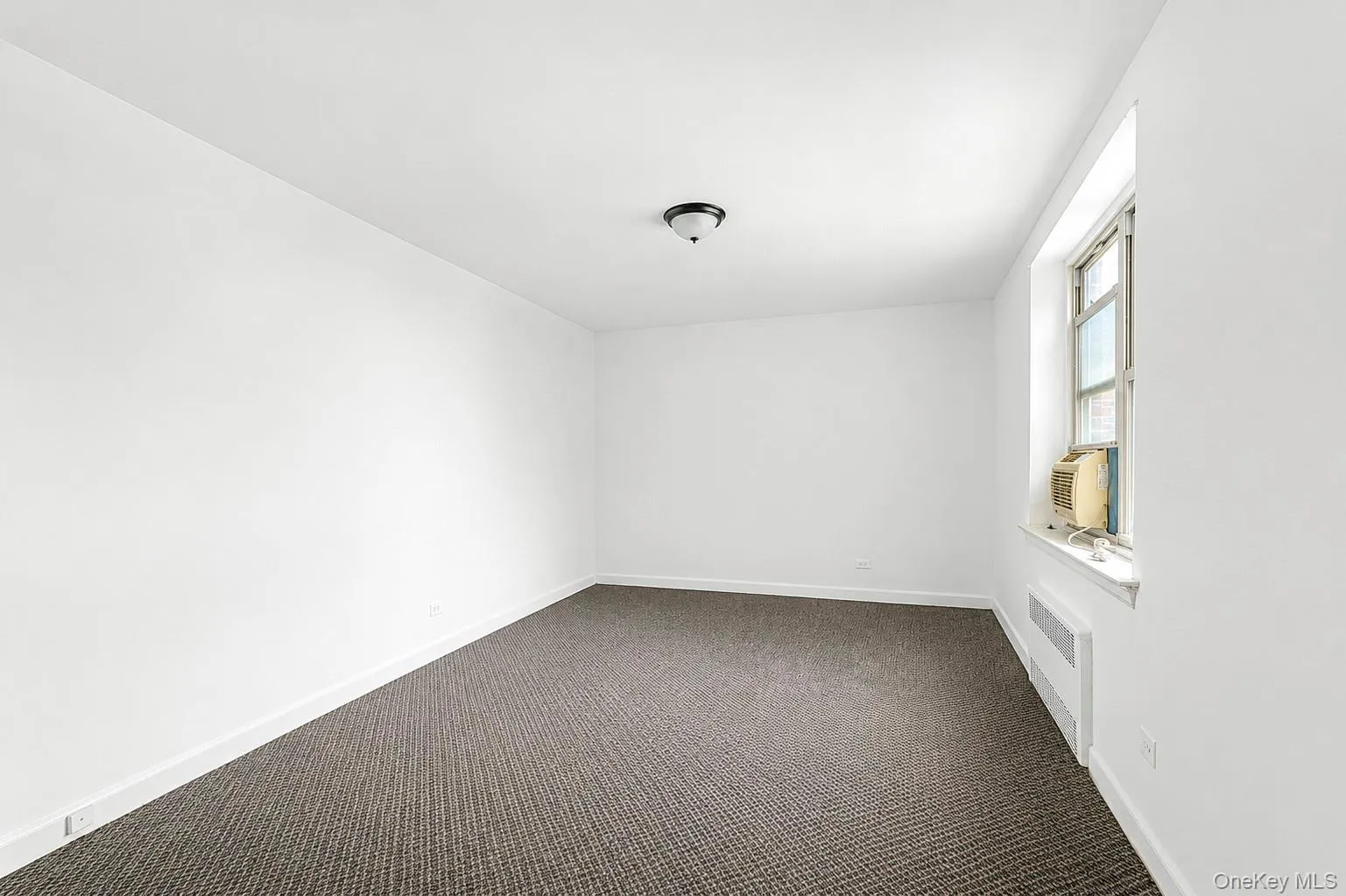 84-50 169th Street, New York, NY, 2 Bedrooms Bedrooms, 5 Rooms Rooms,1 BathroomBathrooms,Residential,For Rent,169th Street,0,1045557 84-50 169th Street, New York, NY, 2 Bedrooms Bedrooms, 5 Rooms Rooms,1 BathroomBathrooms,Residential,For Rent,169th Street,0,1045557