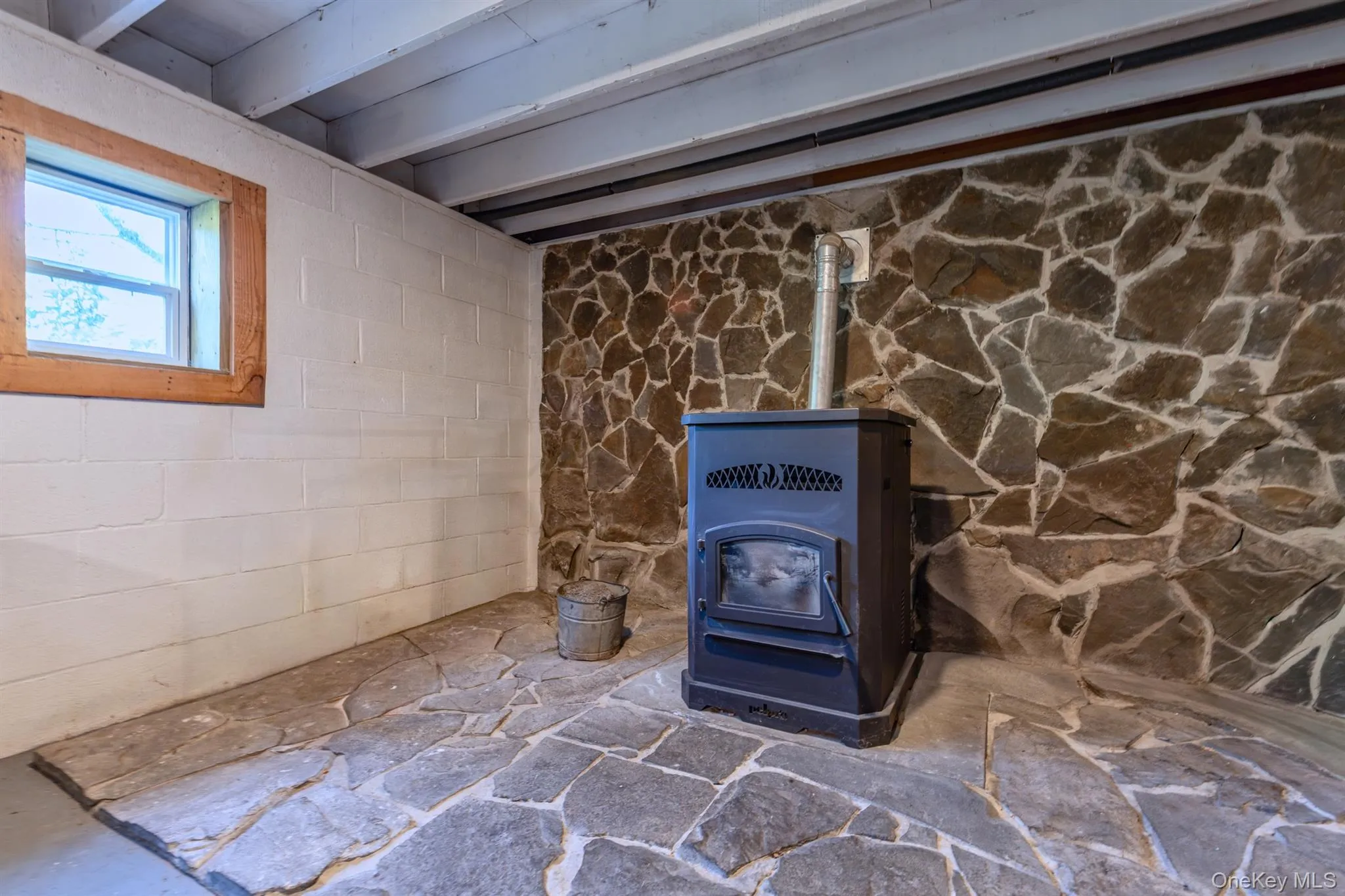 28 Buck Lane, Saugerties, NY, 3 Bedrooms Bedrooms, 8 Rooms Rooms,2 BathroomsBathrooms,Residential,For Rent,Buck,0,1045558 28 Buck Lane, Saugerties, NY, 3 Bedrooms Bedrooms, 8 Rooms Rooms,2 BathroomsBathrooms,Residential,For Rent,Buck,0,1045558