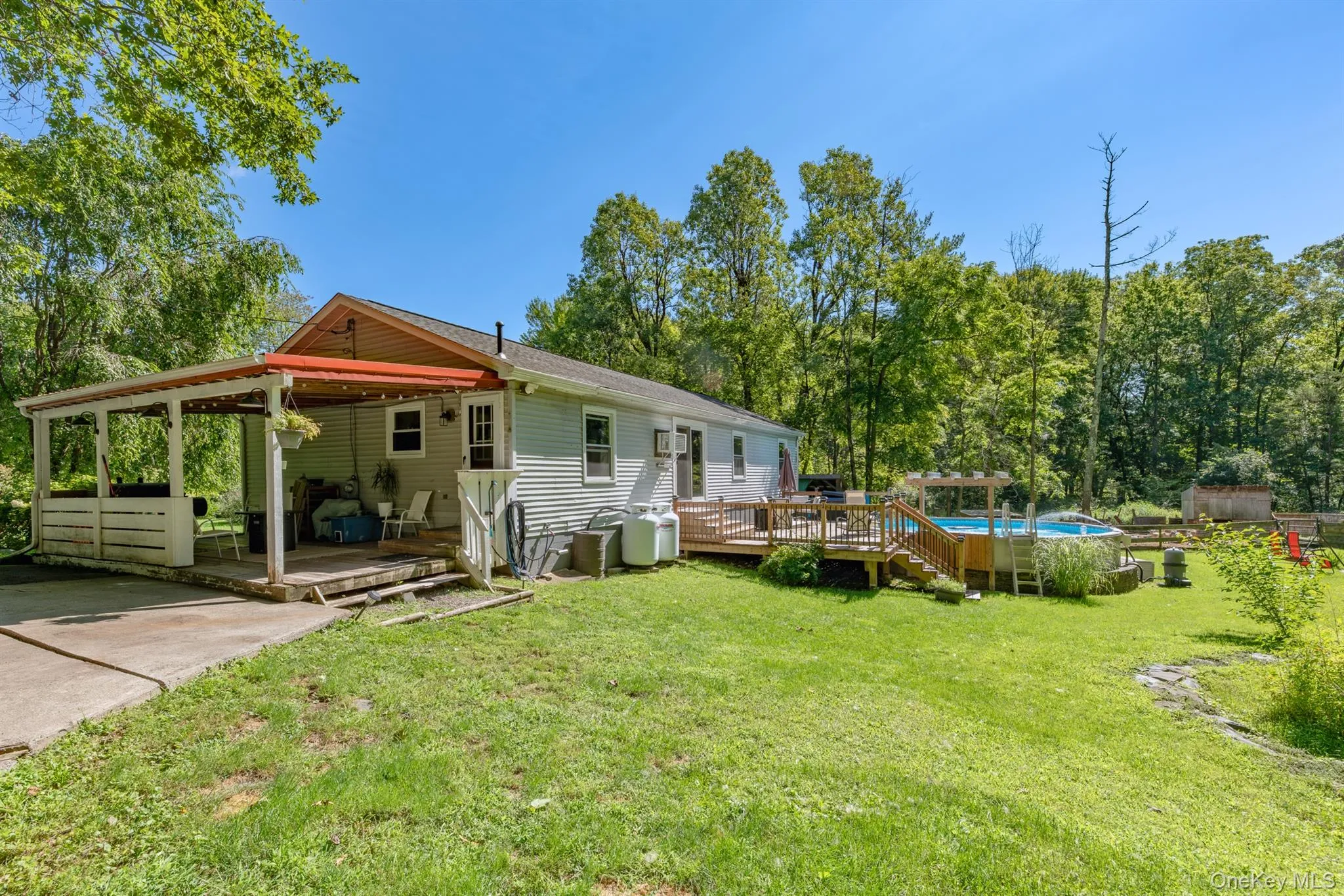 28 Buck Lane, Saugerties, NY, 3 Bedrooms Bedrooms, 8 Rooms Rooms,2 BathroomsBathrooms,Residential,For Rent,Buck,0,1045558 28 Buck Lane, Saugerties, NY, 3 Bedrooms Bedrooms, 8 Rooms Rooms,2 BathroomsBathrooms,Residential,For Rent,Buck,0,1045558