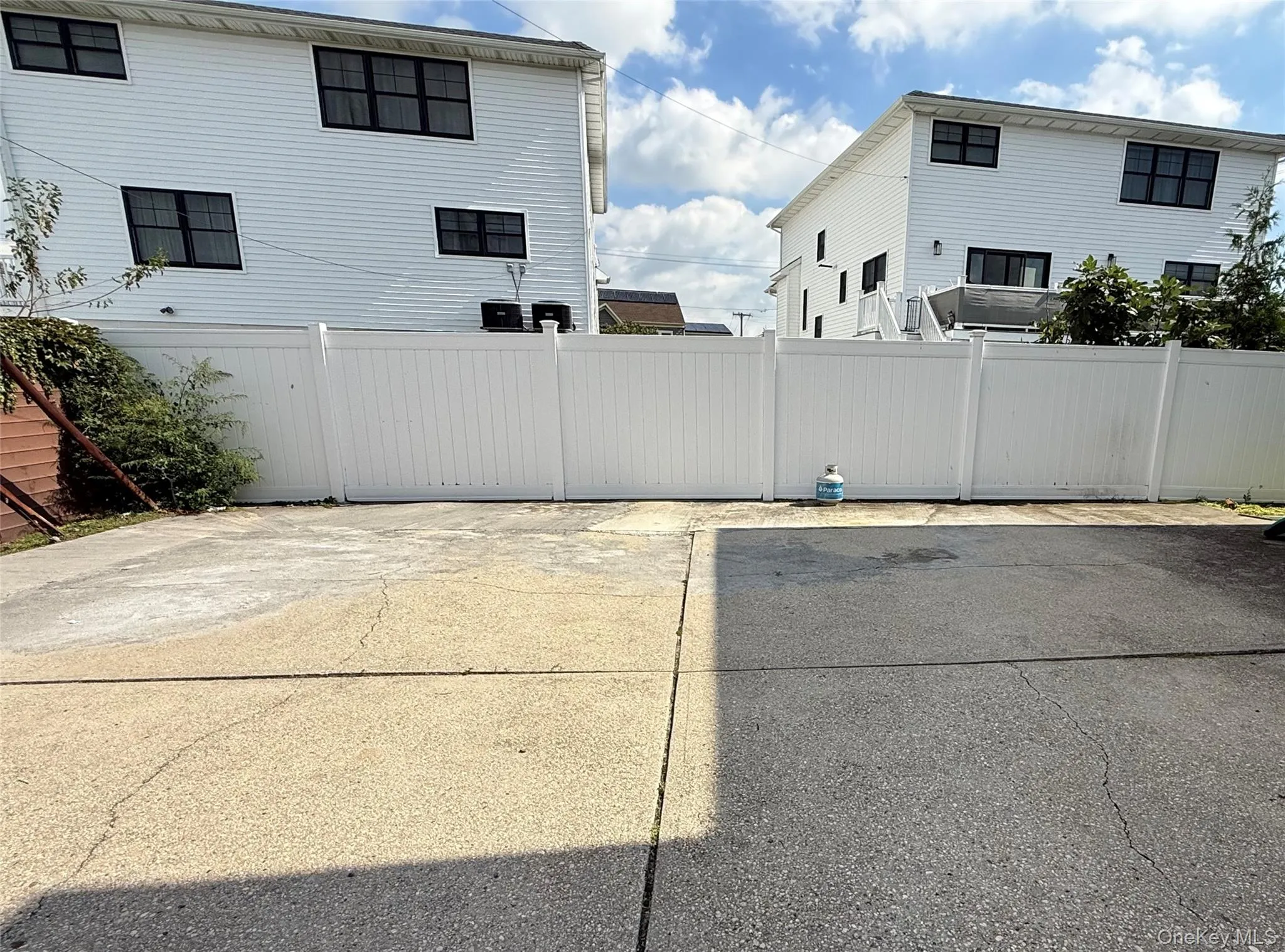 885 E Park Avenue, Long Beach, NY, 3 Bedroom Bedrooms, 5 Room Rooms,2 BathroomBathrooms,Residential Lease,For Rent,E Park,0,1045563 885 E Park Avenue, Long Beach, NY, 3 Bedroom Bedrooms, 5 Room Rooms,2 BathroomBathrooms,Residential Lease,For Rent,E Park,0,1045563