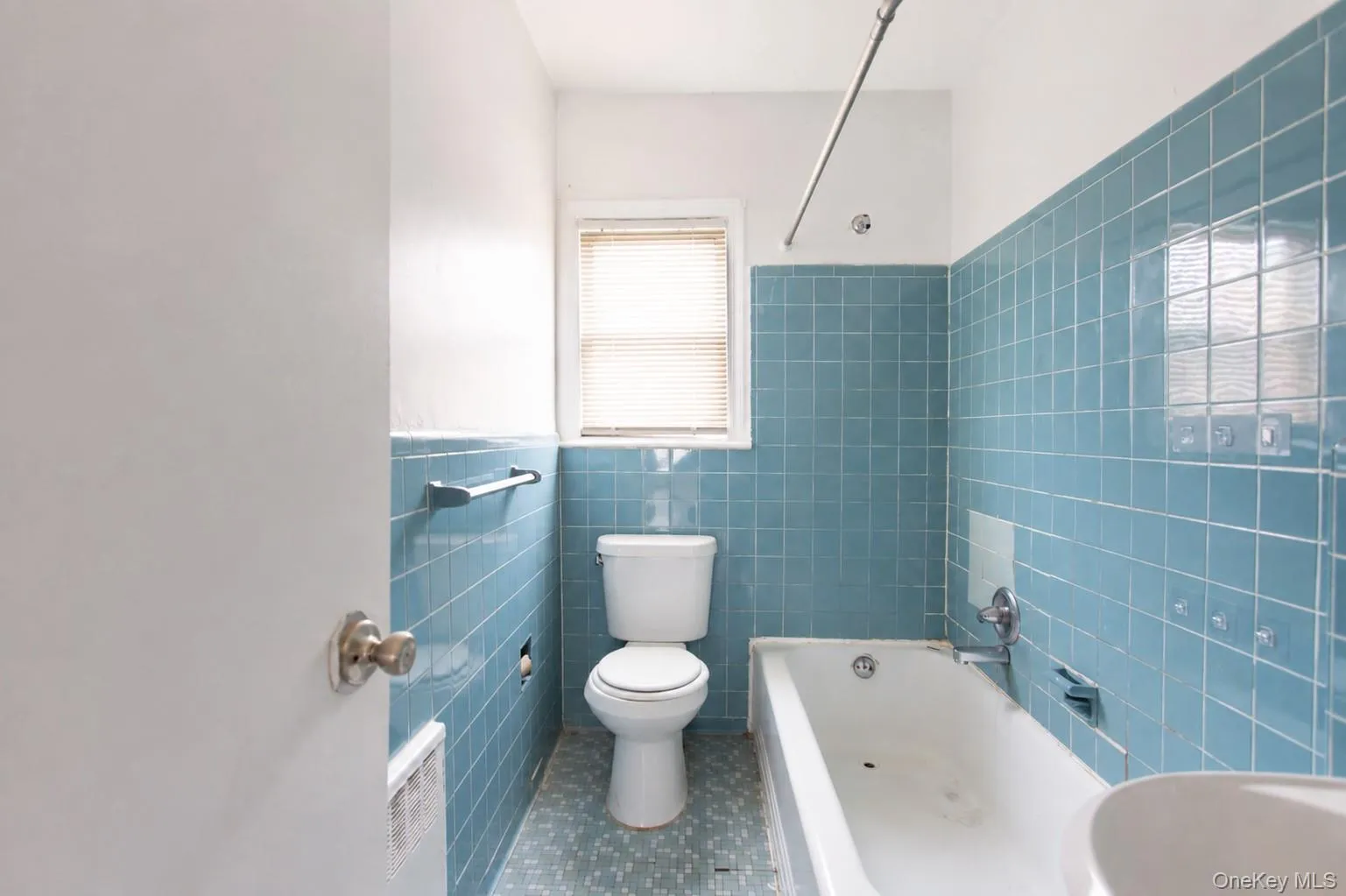 345 Shore Road, Long Beach, NY, 1 Bedroom Bedrooms, 4 Rooms Rooms,1 BathroomBathrooms,Residential Lease,For Rent,Shore,0,1045565 345 Shore Road, Long Beach, NY, 1 Bedroom Bedrooms, 4 Rooms Rooms,1 BathroomBathrooms,Residential Lease,For Rent,Shore,0,1045565