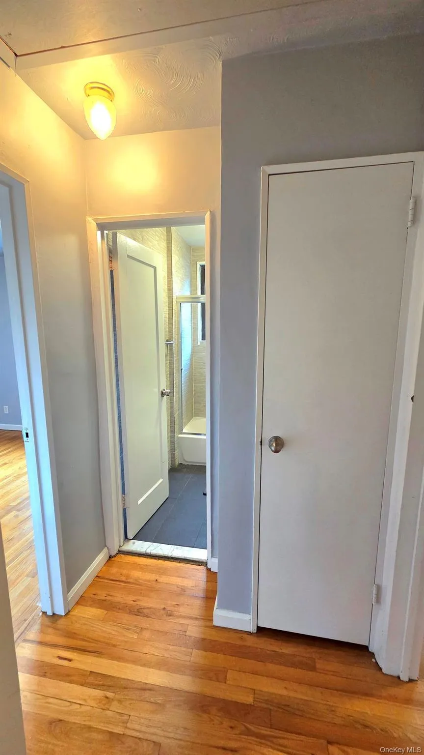 163-70 17th Avenue, New York, NY, 2 Bedrooms Bedrooms, 4 Rooms Rooms,1 BathroomBathrooms,Residential,For Rent,17th,0,1045566 163-70 17th Avenue, New York, NY, 2 Bedrooms Bedrooms, 4 Rooms Rooms,1 BathroomBathrooms,Residential,For Rent,17th,0,1045566