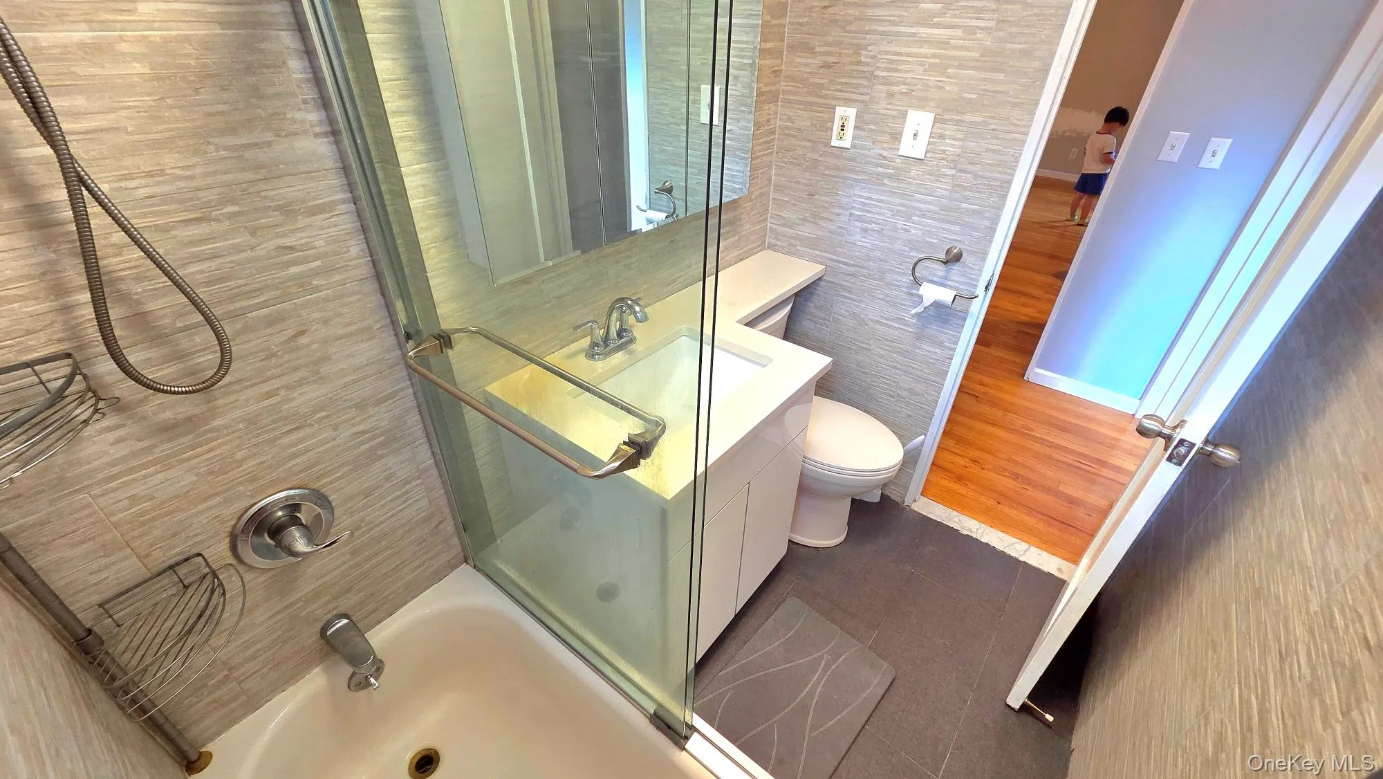 163-70 17th Avenue, New York, NY, 2 Bedrooms Bedrooms, 4 Rooms Rooms,1 BathroomBathrooms,Residential,For Rent,17th,0,1045566 163-70 17th Avenue, New York, NY, 2 Bedrooms Bedrooms, 4 Rooms Rooms,1 BathroomBathrooms,Residential,For Rent,17th,0,1045566