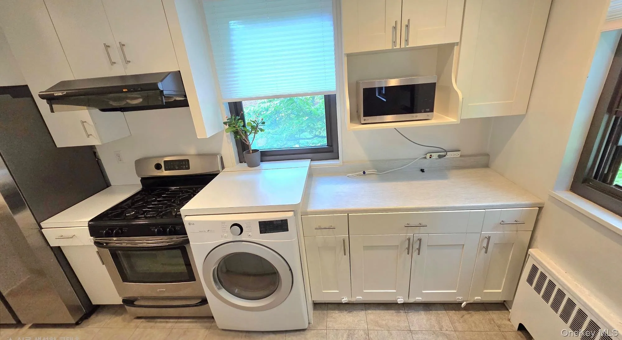 163-70 17th Avenue, New York, NY, 2 Bedrooms Bedrooms, 4 Rooms Rooms,1 BathroomBathrooms,Residential,For Rent,17th,0,1045566 163-70 17th Avenue, New York, NY, 2 Bedrooms Bedrooms, 4 Rooms Rooms,1 BathroomBathrooms,Residential,For Rent,17th,0,1045566