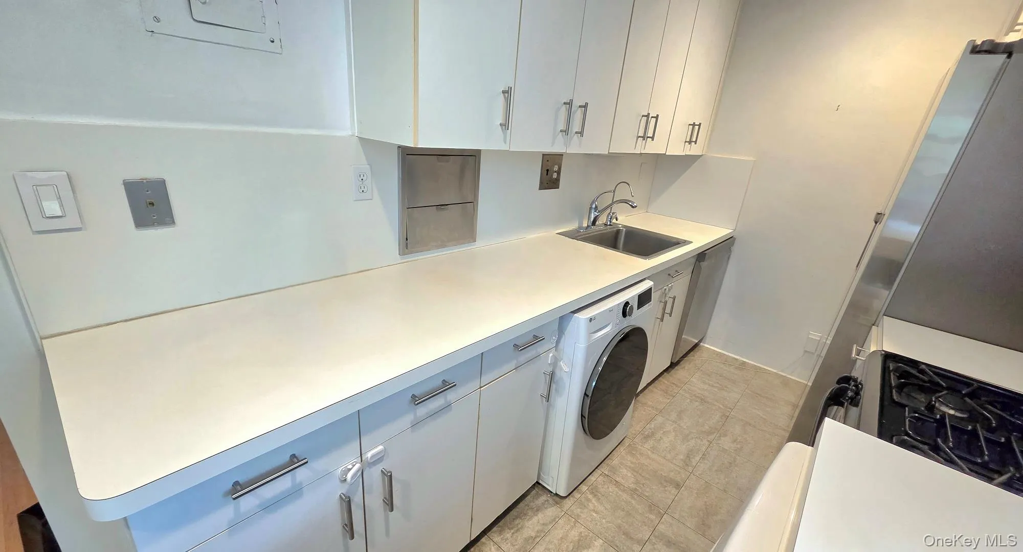 163-70 17th Avenue, New York, NY, 2 Bedrooms Bedrooms, 4 Rooms Rooms,1 BathroomBathrooms,Residential,For Rent,17th,0,1045566 163-70 17th Avenue, New York, NY, 2 Bedrooms Bedrooms, 4 Rooms Rooms,1 BathroomBathrooms,Residential,For Rent,17th,0,1045566