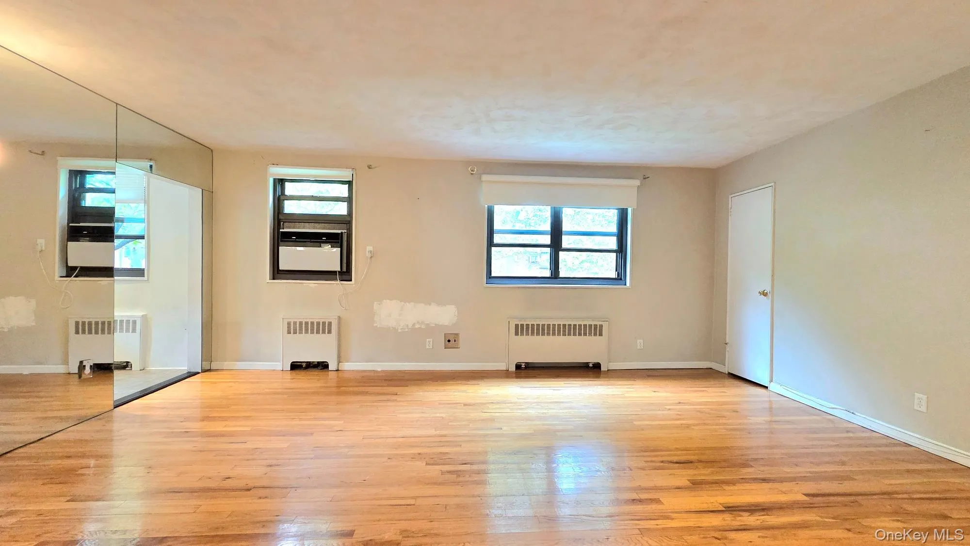 163-70 17th Avenue, New York, NY, 2 Bedrooms Bedrooms, 4 Rooms Rooms,1 BathroomBathrooms,Residential,For Rent,17th,0,1045566 163-70 17th Avenue, New York, NY, 2 Bedrooms Bedrooms, 4 Rooms Rooms,1 BathroomBathrooms,Residential,For Rent,17th,0,1045566