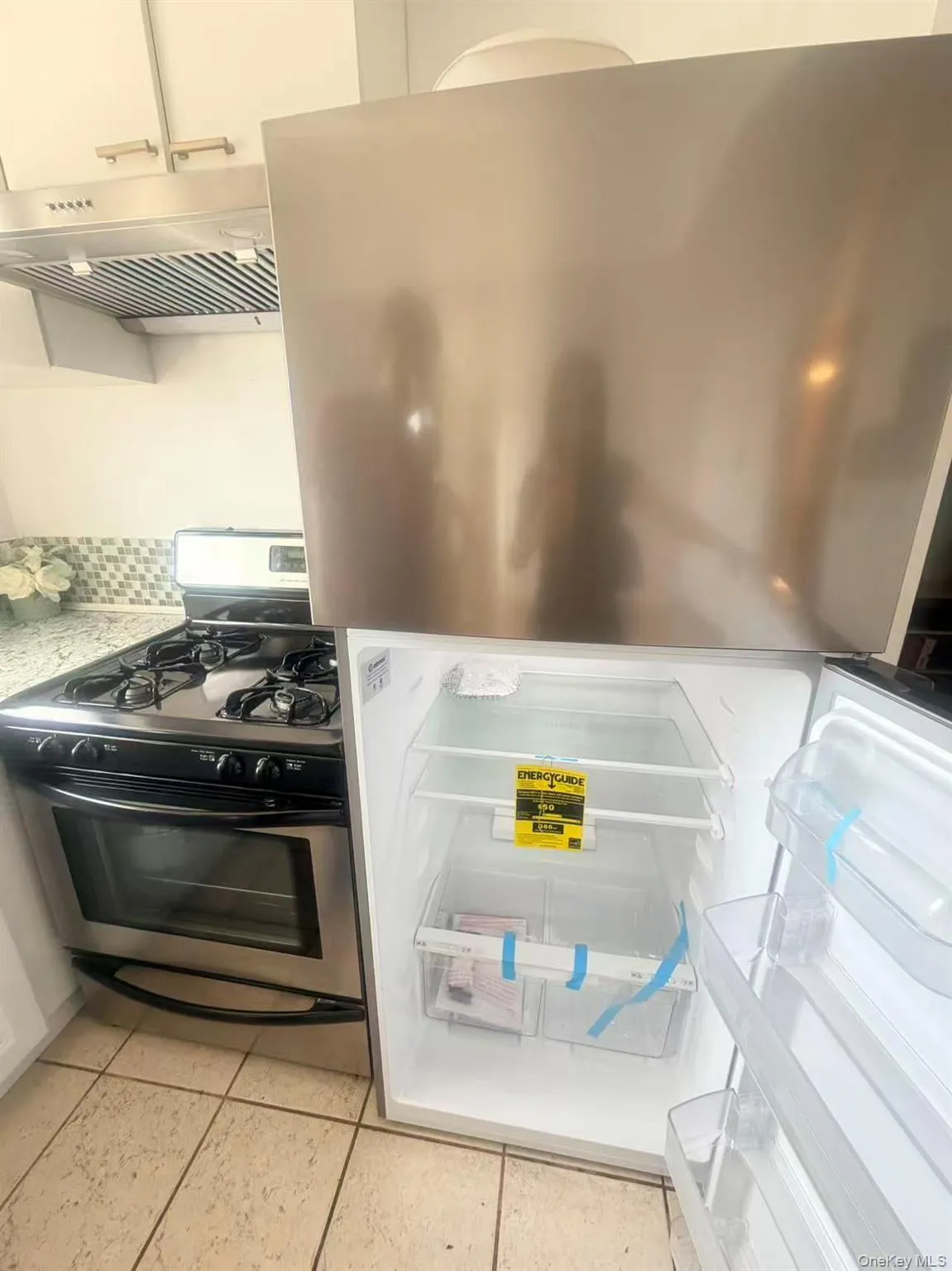 90-70 51st Avenue, New York, NY, 2 Bedrooms Bedrooms, 5 Rooms Rooms,1 BathroomBathrooms,Residential Lease,For Rent,51st,0,1045568 90-70 51st Avenue, New York, NY, 2 Bedrooms Bedrooms, 5 Rooms Rooms,1 BathroomBathrooms,Residential Lease,For Rent,51st,0,1045568