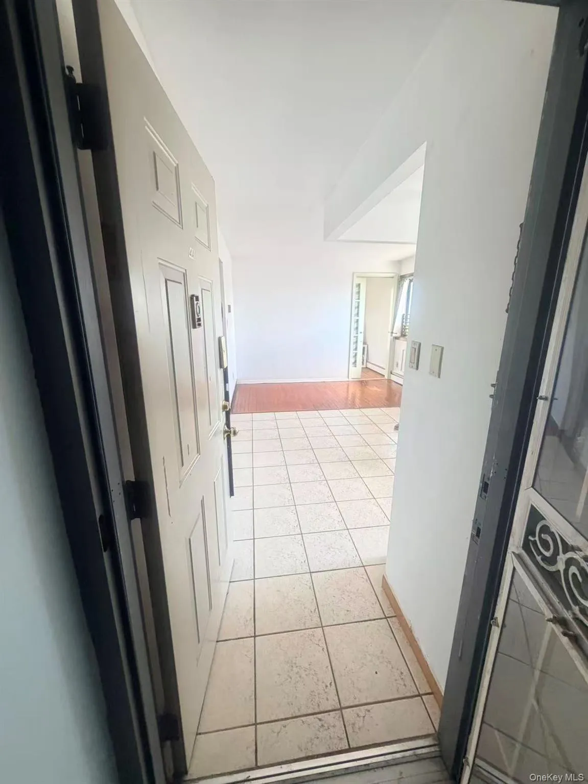 90-70 51st Avenue, New York, NY, 2 Bedrooms Bedrooms, 5 Rooms Rooms,1 BathroomBathrooms,Residential Lease,For Rent,51st,0,1045568 90-70 51st Avenue, New York, NY, 2 Bedrooms Bedrooms, 5 Rooms Rooms,1 BathroomBathrooms,Residential Lease,For Rent,51st,0,1045568