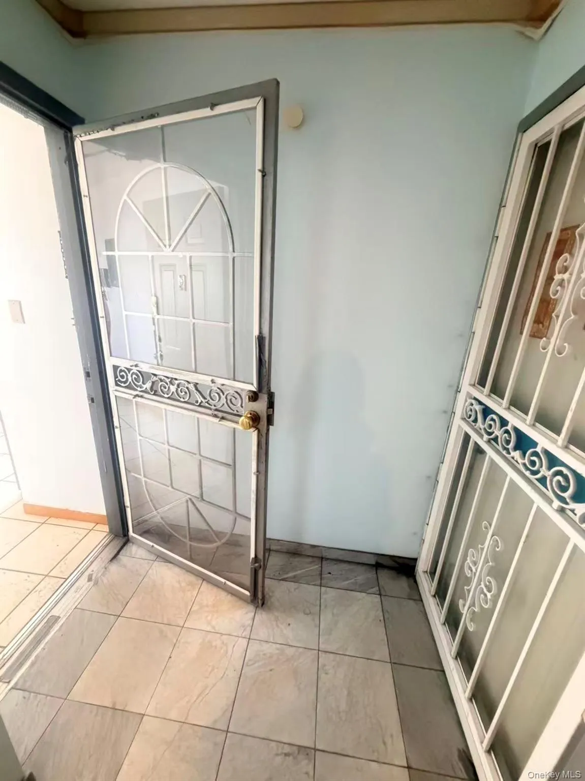 90-70 51st Avenue, New York, NY, 2 Bedrooms Bedrooms, 5 Rooms Rooms,1 BathroomBathrooms,Residential Lease,For Rent,51st,0,1045568 90-70 51st Avenue, New York, NY, 2 Bedrooms Bedrooms, 5 Rooms Rooms,1 BathroomBathrooms,Residential Lease,For Rent,51st,0,1045568