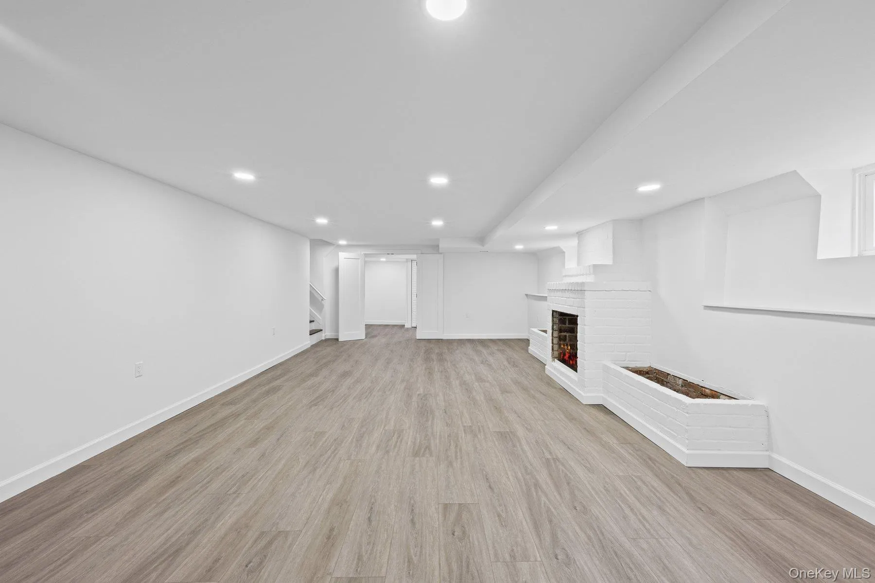 2819 Bay Drive, Hempstead, NY, 5 Bedrooms Bedrooms, 12 Rooms Rooms,3 BathroomsBathrooms,Residential,For Rent,Bay,0,1045570 2819 Bay Drive, Hempstead, NY, 5 Bedrooms Bedrooms, 12 Rooms Rooms,3 BathroomsBathrooms,Residential,For Rent,Bay,0,1045570
