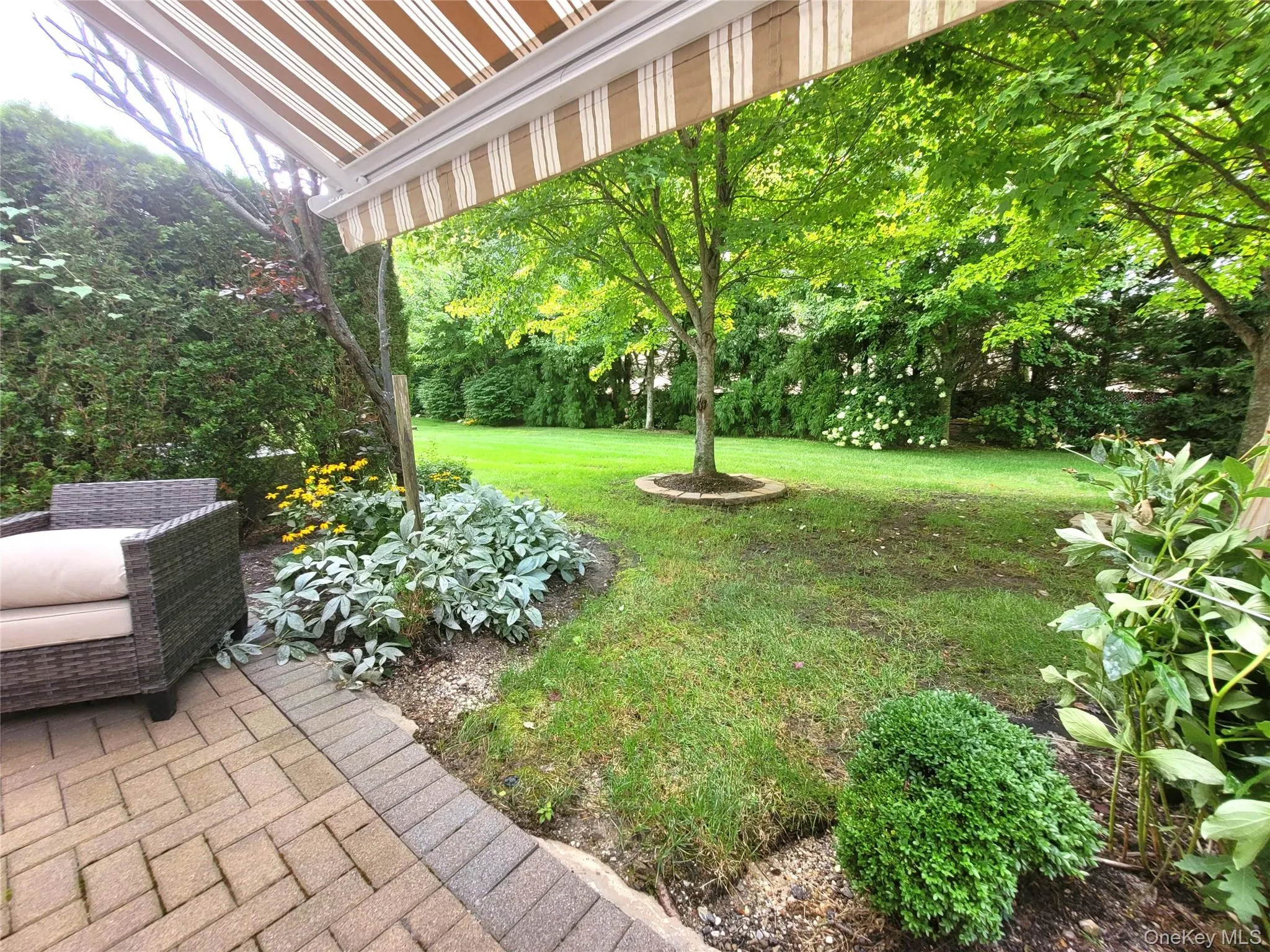 20 Sonata Court, Brookhaven, NY, 2 Bedrooms Bedrooms, 5 Rooms Rooms,2 BathroomsBathrooms,Residential,For Rent,Sonata,0,1045573 20 Sonata Court, Brookhaven, NY, 2 Bedrooms Bedrooms, 5 Rooms Rooms,2 BathroomsBathrooms,Residential,For Rent,Sonata,0,1045573