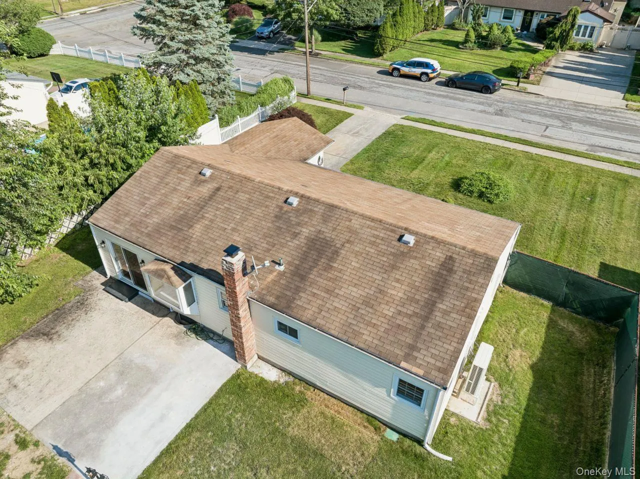 98 Rose Place, Brookhaven, NY, 3 Bedrooms Bedrooms, 6 Rooms Rooms,1 BathroomBathrooms,Residential Lease,For Rent,Rose,0,1045578 98 Rose Place, Brookhaven, NY, 3 Bedrooms Bedrooms, 6 Rooms Rooms,1 BathroomBathrooms,Residential Lease,For Rent,Rose,0,1045578
