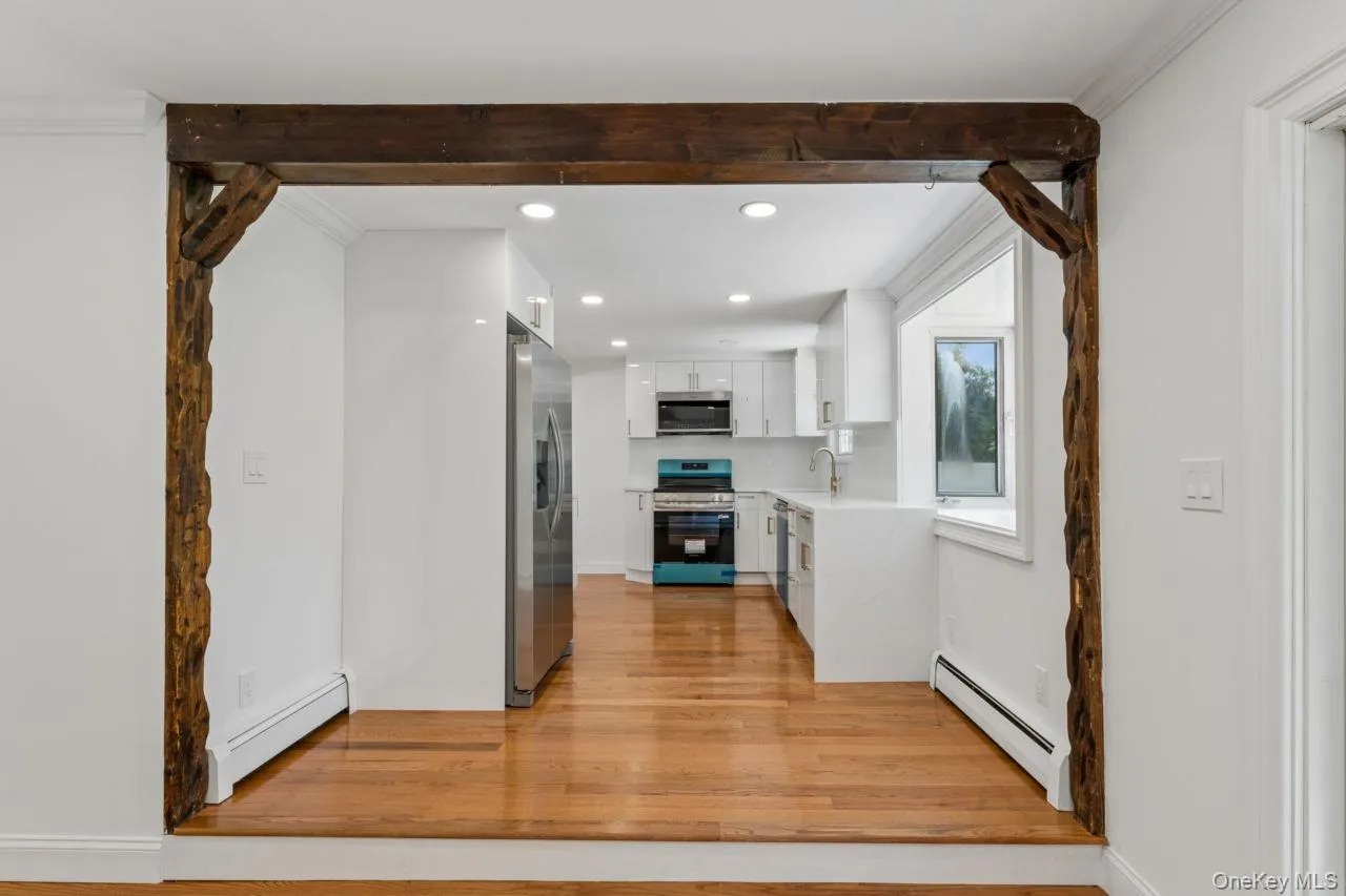 98 Rose Place, Brookhaven, NY, 3 Bedrooms Bedrooms, 6 Rooms Rooms,1 BathroomBathrooms,Residential Lease,For Rent,Rose,0,1045578 98 Rose Place, Brookhaven, NY, 3 Bedrooms Bedrooms, 6 Rooms Rooms,1 BathroomBathrooms,Residential Lease,For Rent,Rose,0,1045578