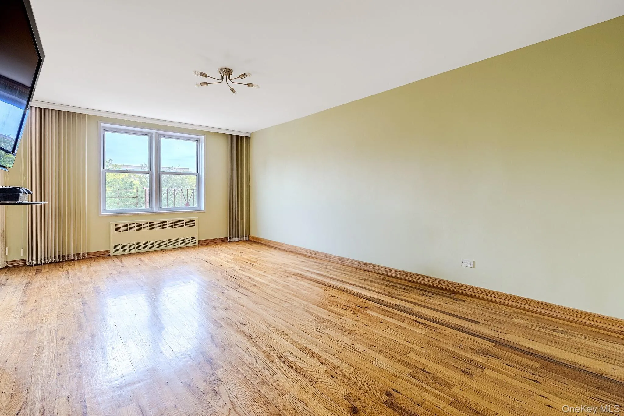 2727 Ocean Parkway, New York, NY, 2 Bedrooms Bedrooms, 5 Rooms Rooms,2 BathroomsBathrooms,Residential,For Rent,Ocean,0,1045581 2727 Ocean Parkway, New York, NY, 2 Bedrooms Bedrooms, 5 Rooms Rooms,2 BathroomsBathrooms,Residential,For Rent,Ocean,0,1045581